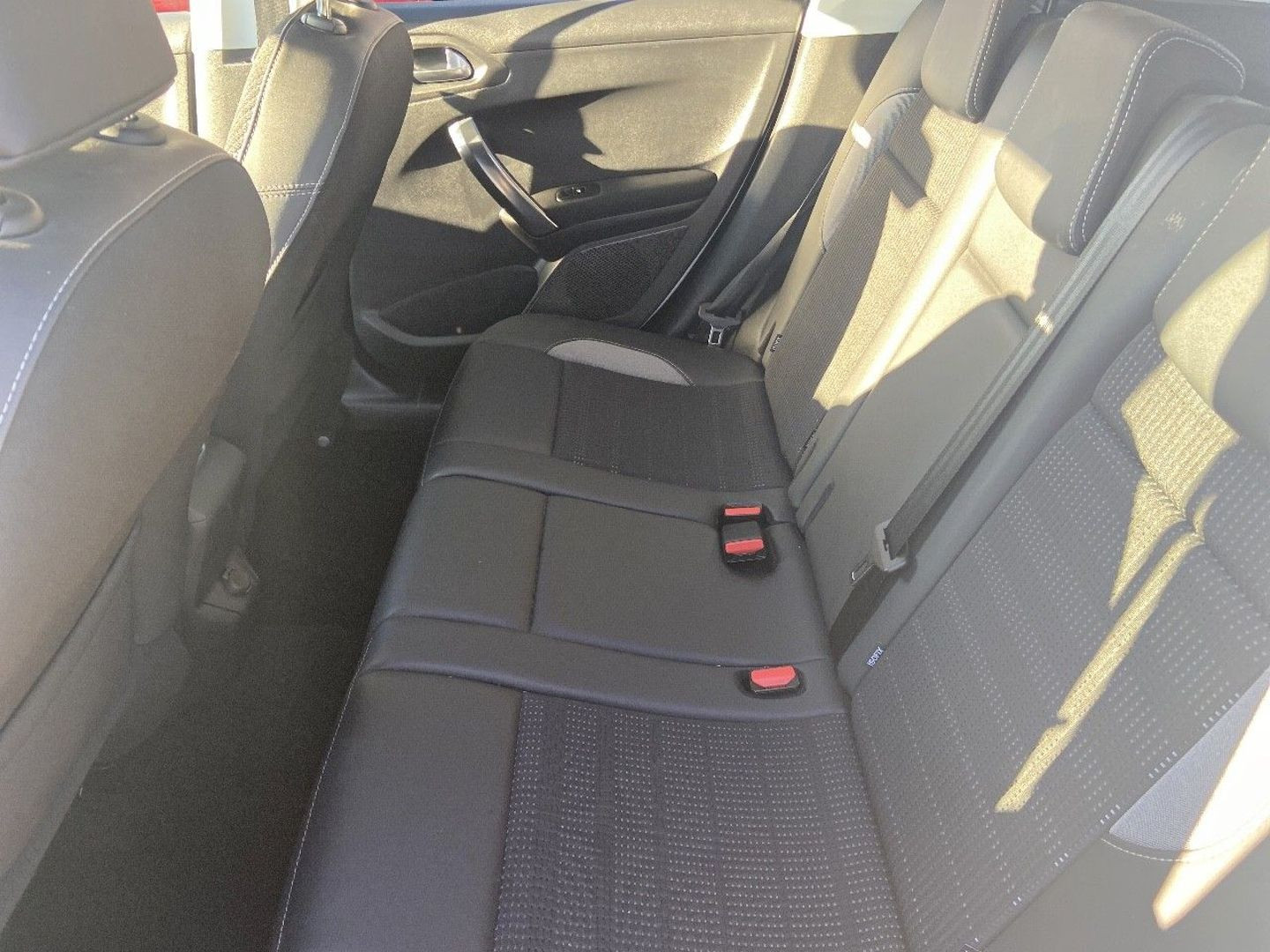 PEUGEOT 2008 en vente à Albi chez votre mandataire automobile