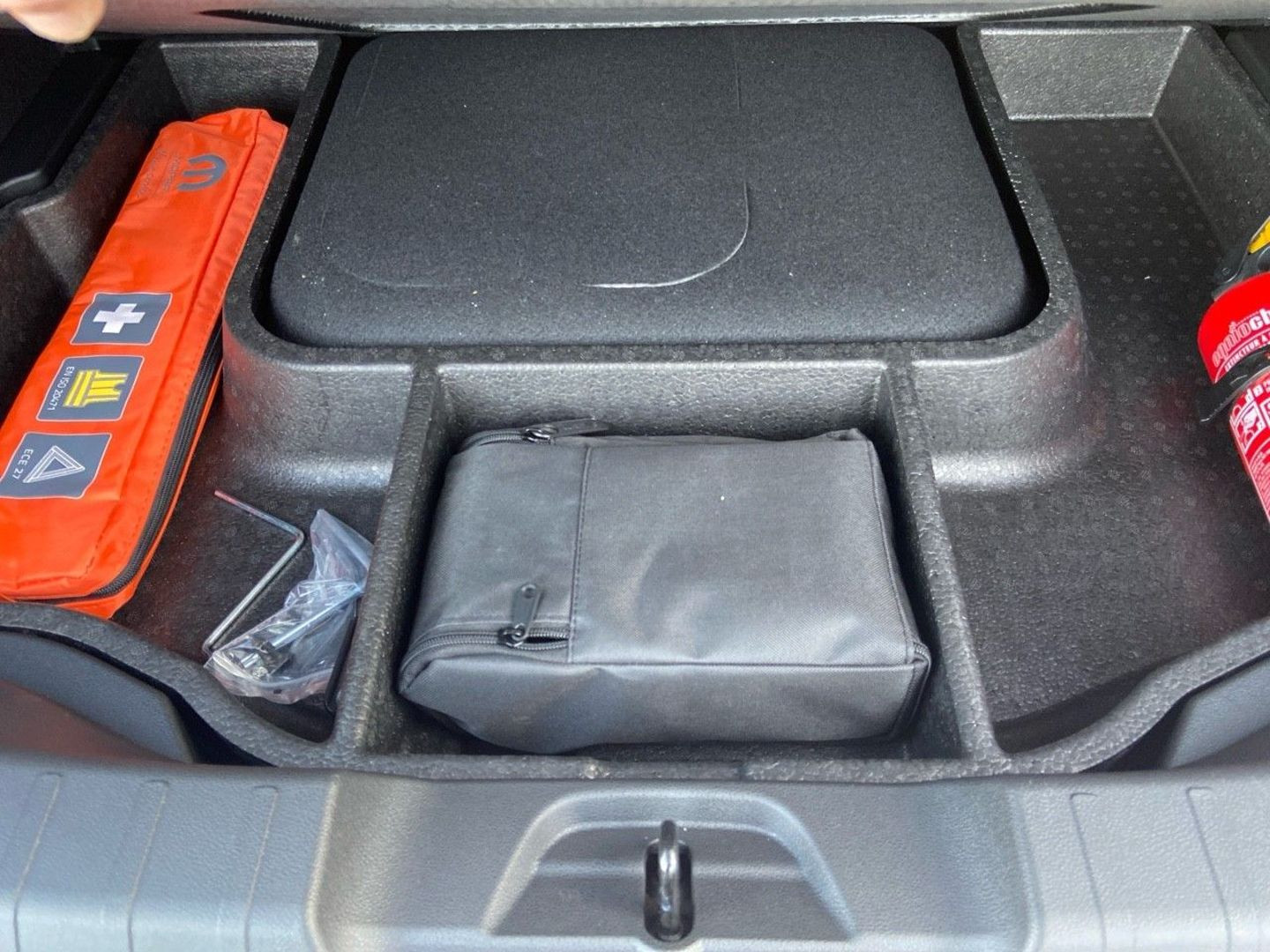 JEEP AVENGER 4XE en vente à Albi chez votre mandataire automobile