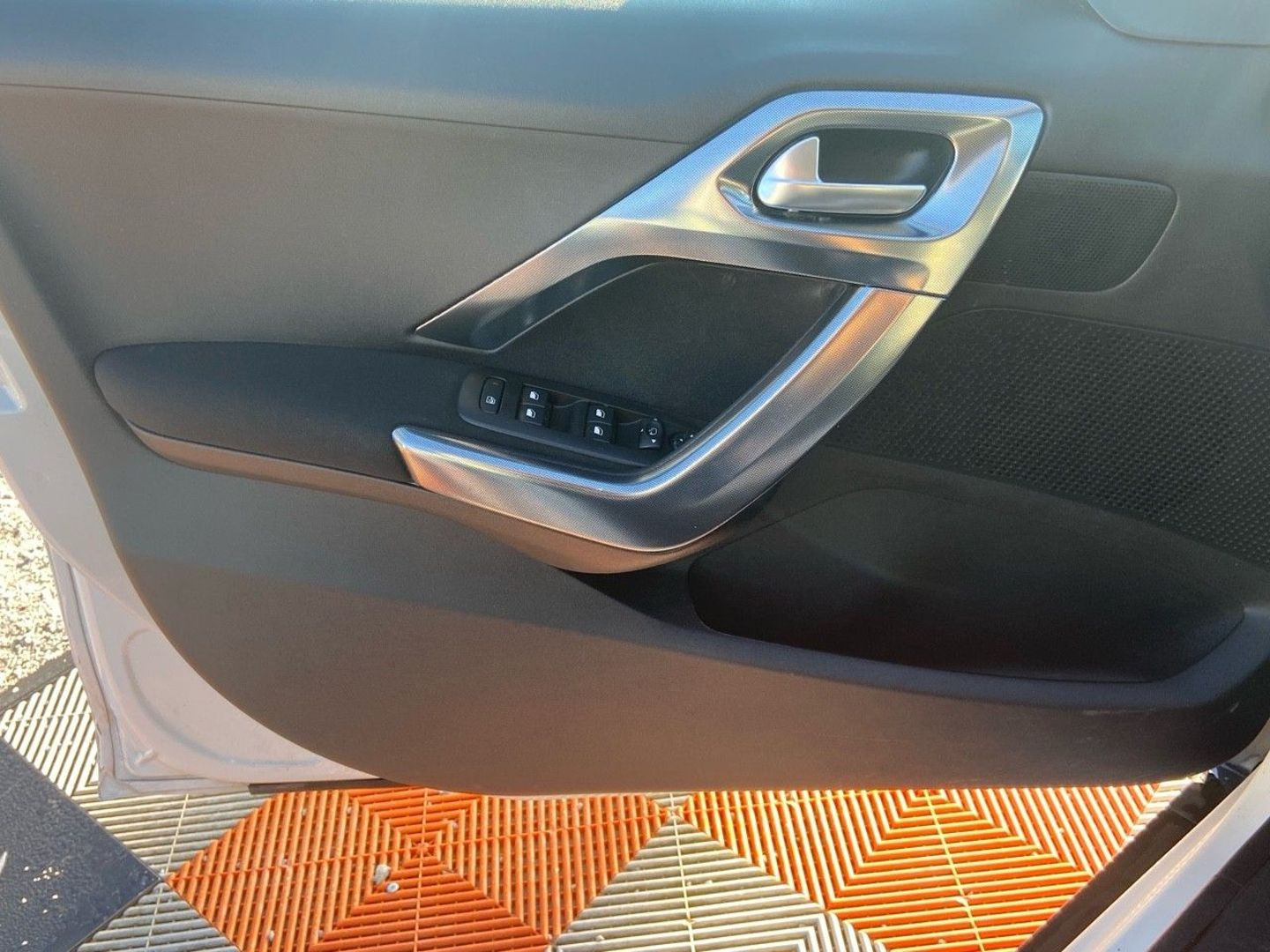 PEUGEOT 2008 en vente à Albi chez votre mandataire automobile