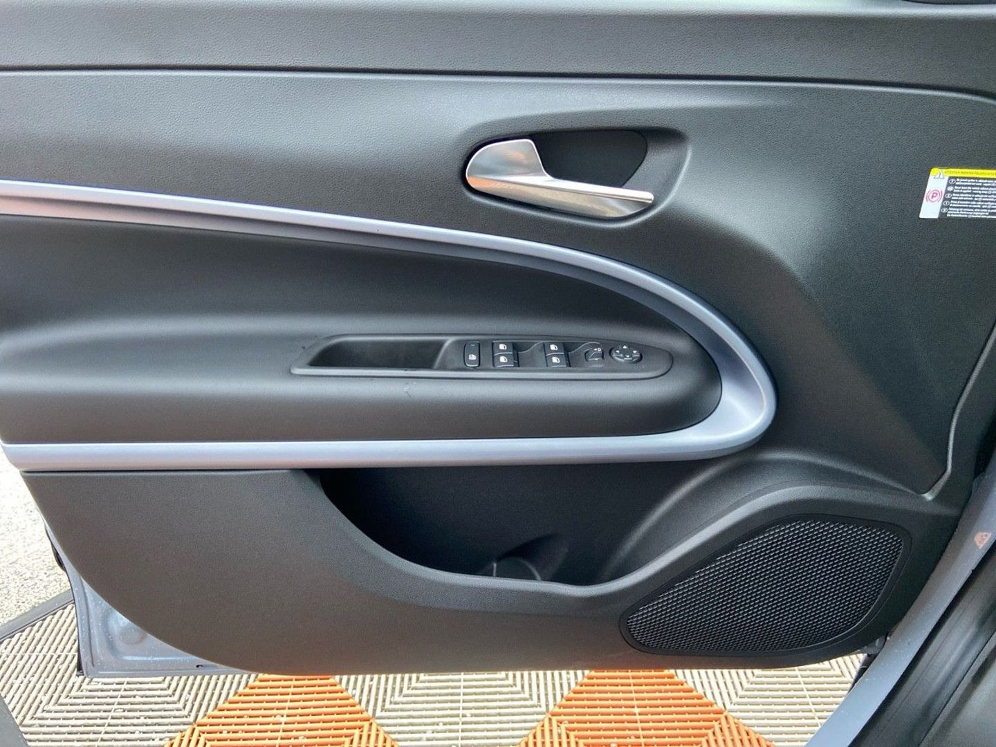 JEEP AVENGER 4XE en vente à Albi chez votre mandataire automobile