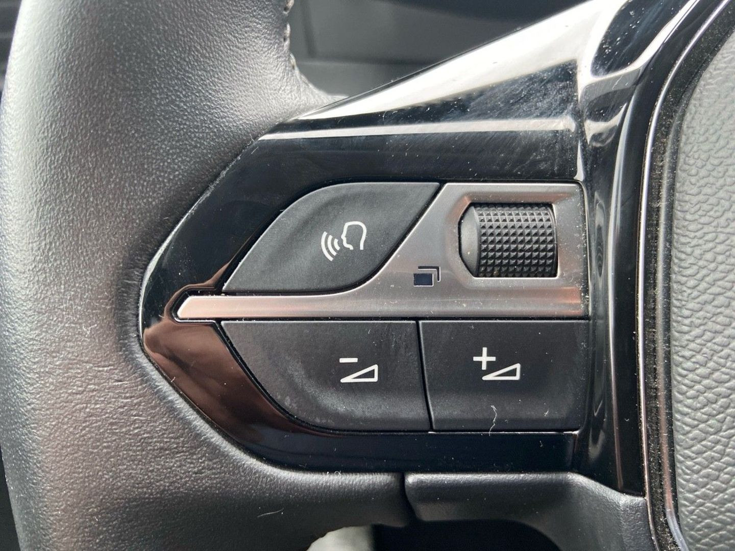 PEUGEOT 208 en vente à Albi chez votre mandataire automobile