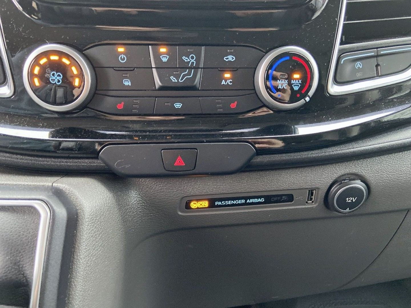 FORD TRANSIT CUSTOM VAN en vente à Albi chez votre mandataire automobile