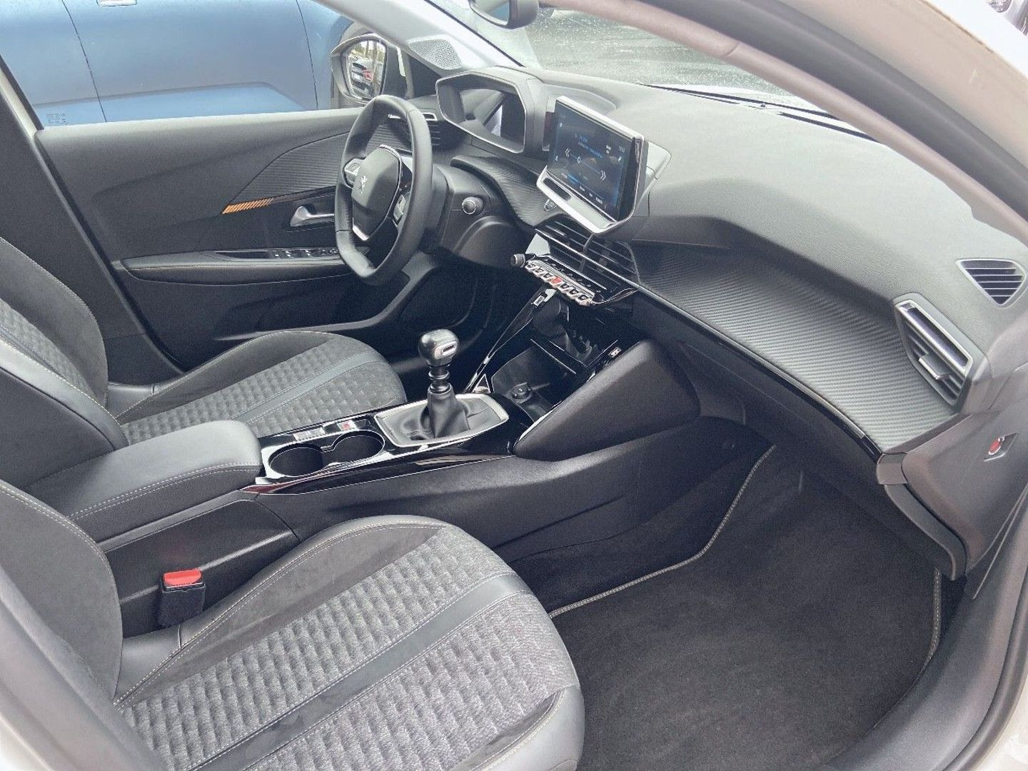 PEUGEOT 208 en vente à Albi chez votre mandataire automobile