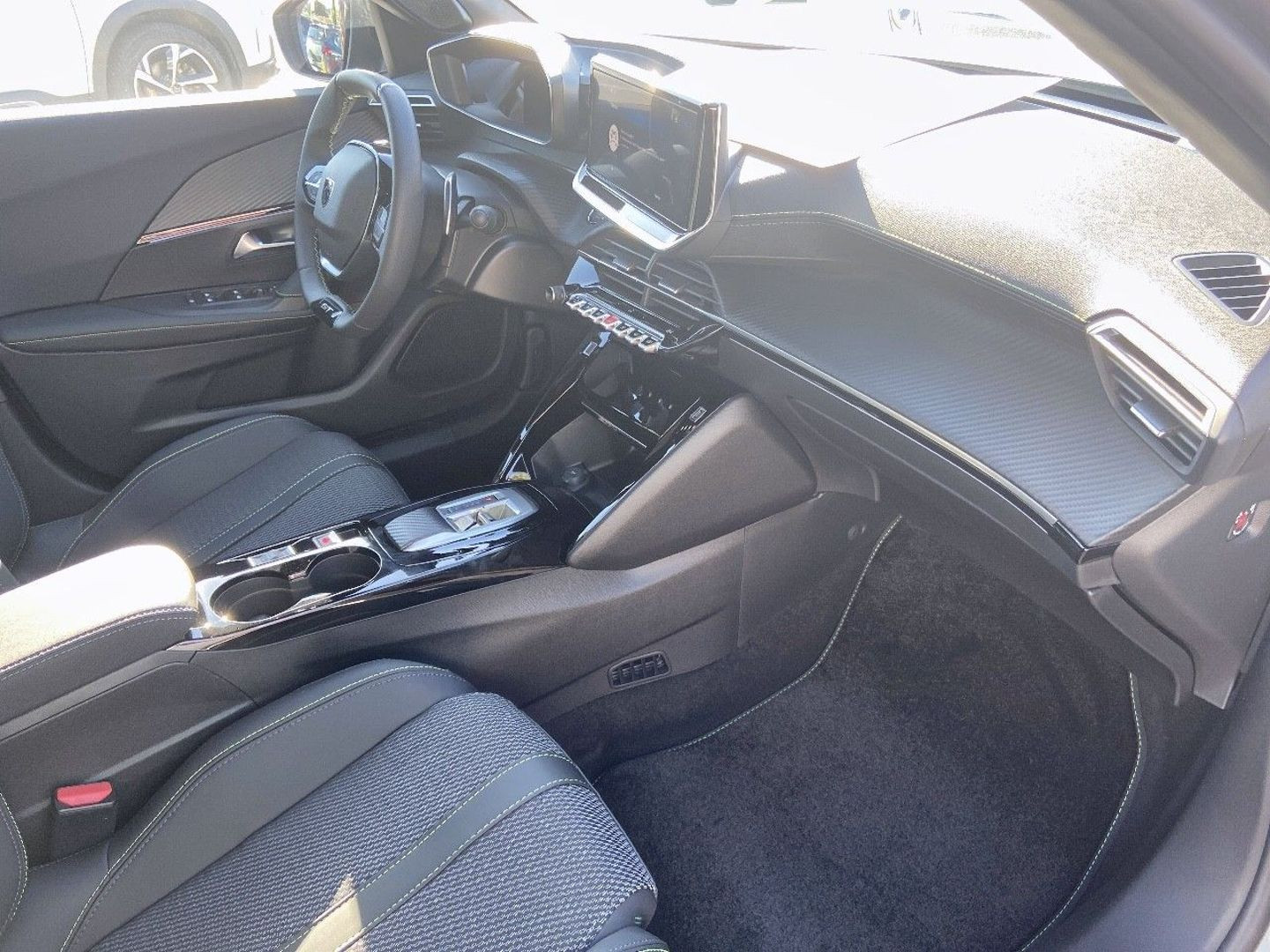 PEUGEOT 2008 en vente à Albi chez votre mandataire automobile