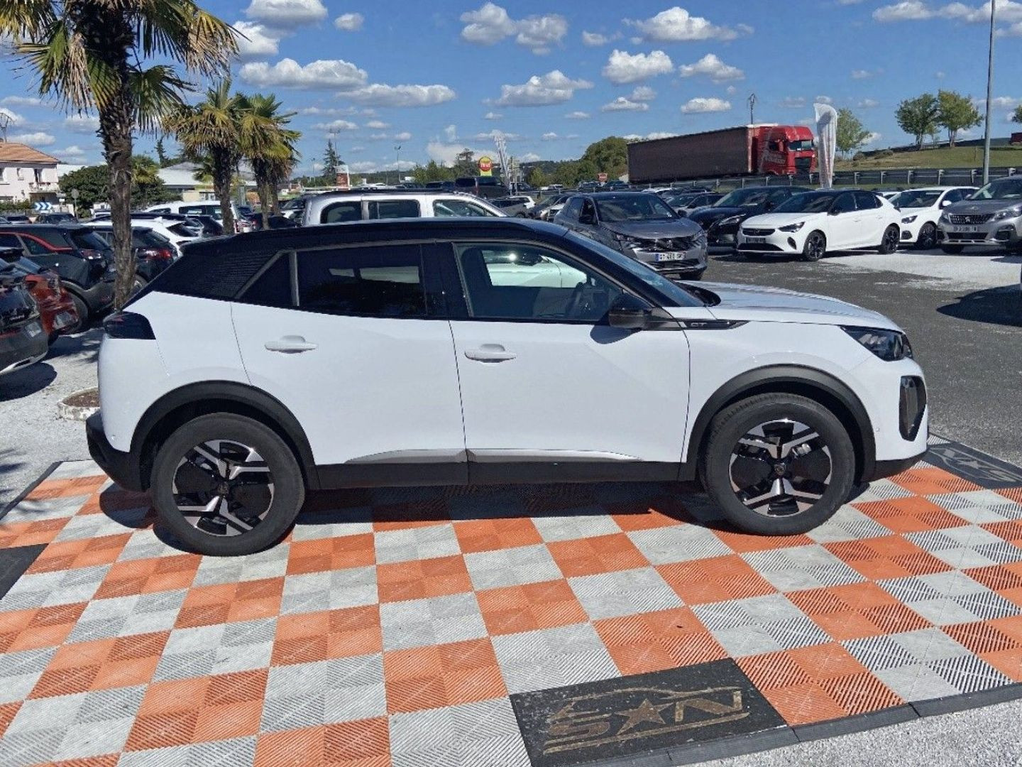 PEUGEOT 2008 en vente à Albi chez votre mandataire automobile