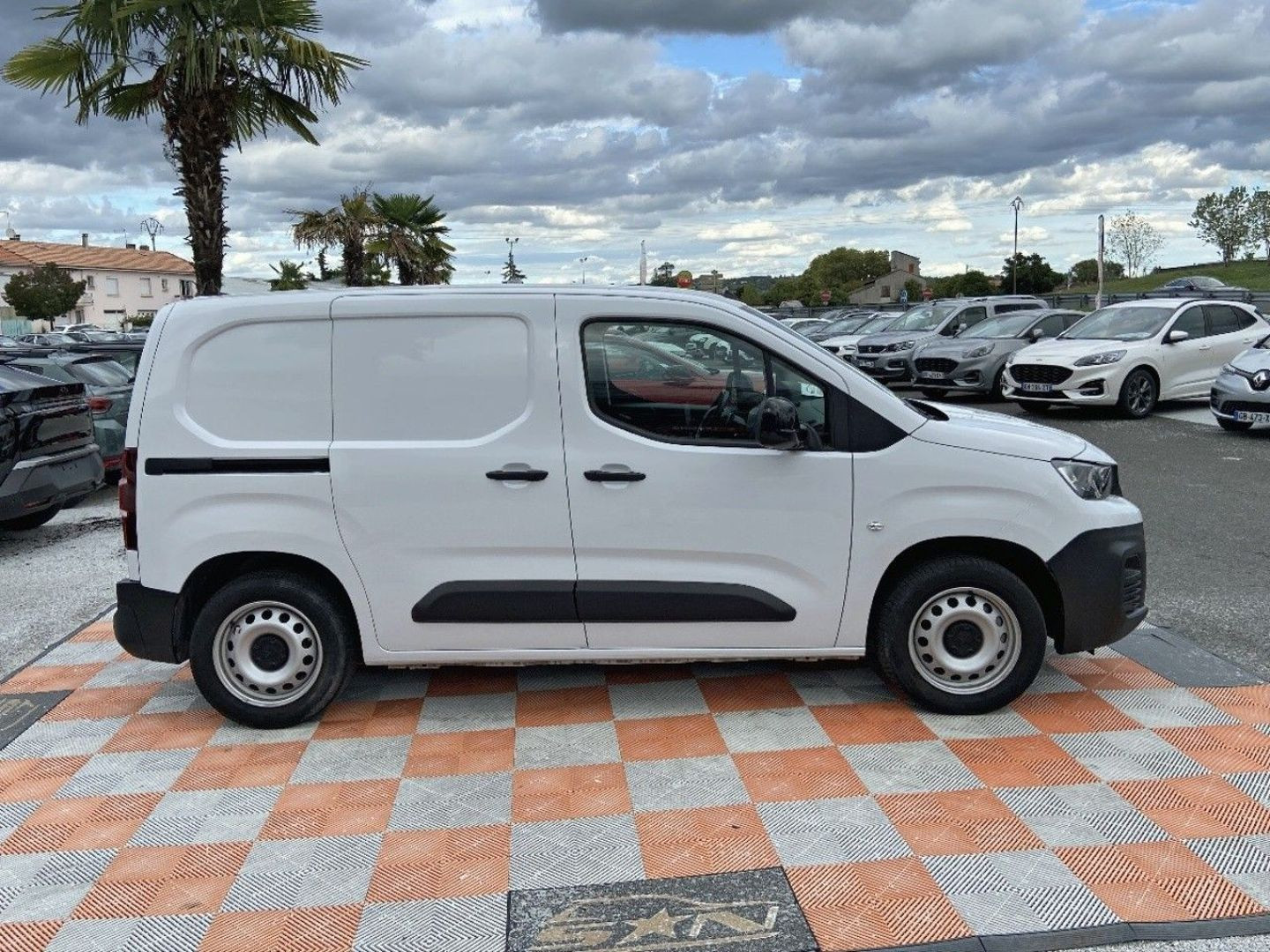 PEUGEOT PARTNER FOURGON en vente à Albi chez votre mandataire automobile