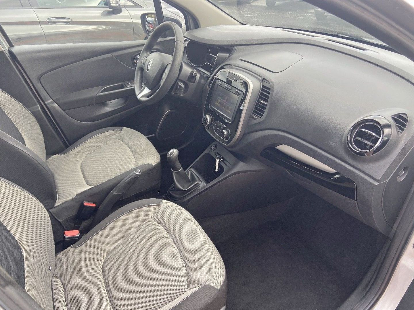 RENAULT Captur en vente à Albi chez votre mandataire automobile