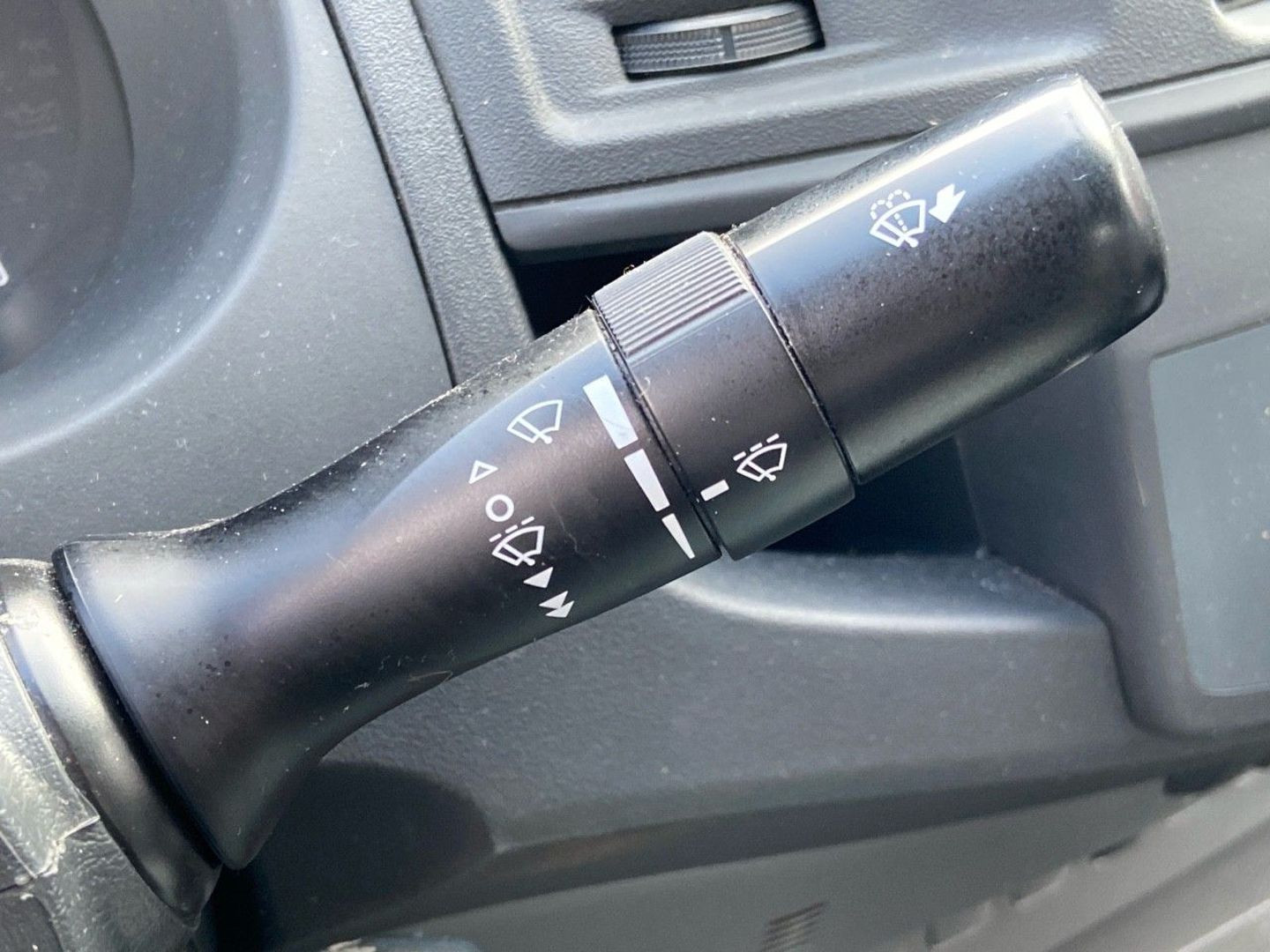 TOYOTA HILUX DOUBLE CABINE en vente à Albi chez votre mandataire automobile