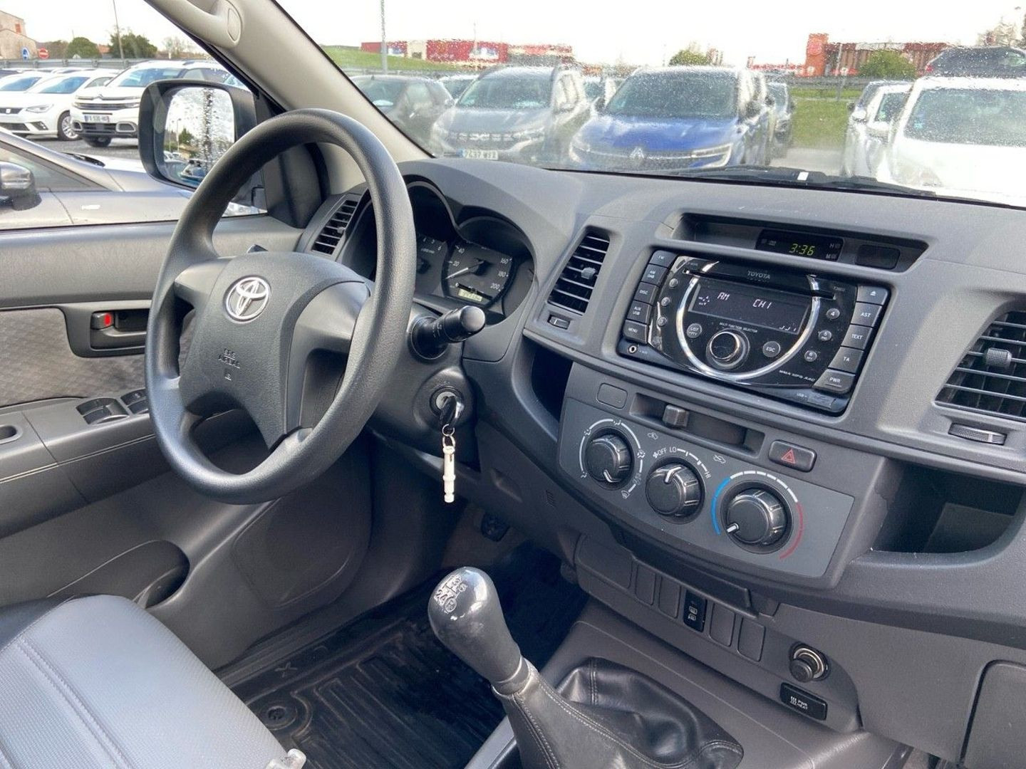 TOYOTA HILUX DOUBLE CABINE en vente à Albi chez votre mandataire automobile