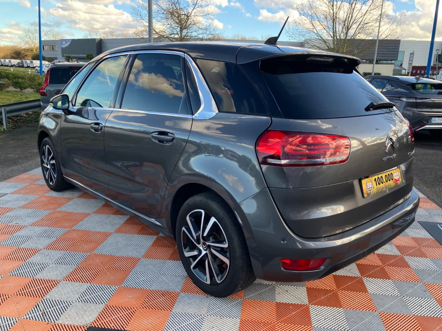 CITROEN C4 SpaceTourer en vente à Albi chez votre mandataire automobile