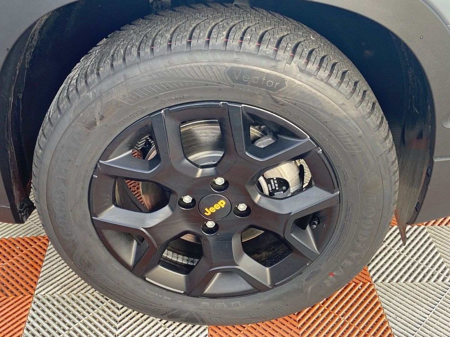 JEEP AVENGER 4XE en vente à Albi chez votre mandataire automobile