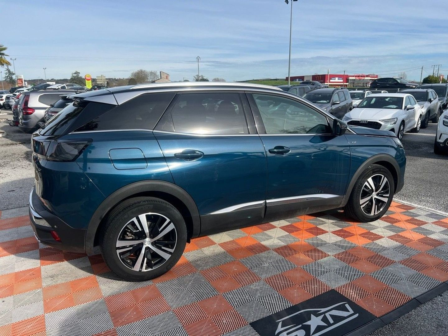 PEUGEOT 3008 en vente à Albi chez votre mandataire automobile