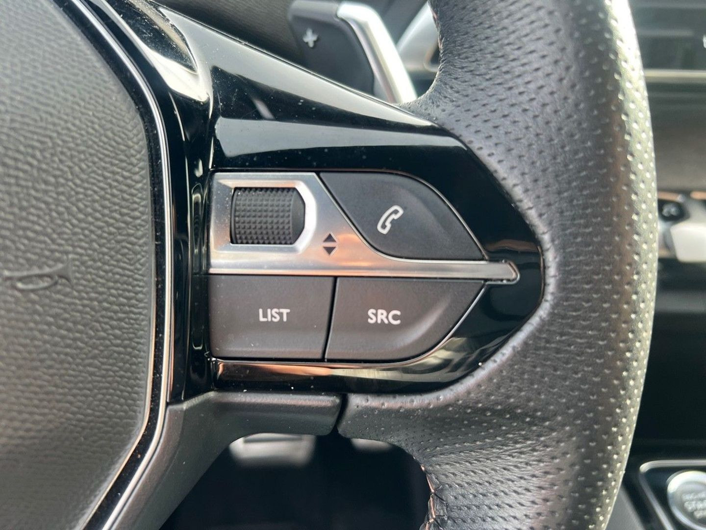 PEUGEOT 3008 en vente à Albi chez votre mandataire automobile