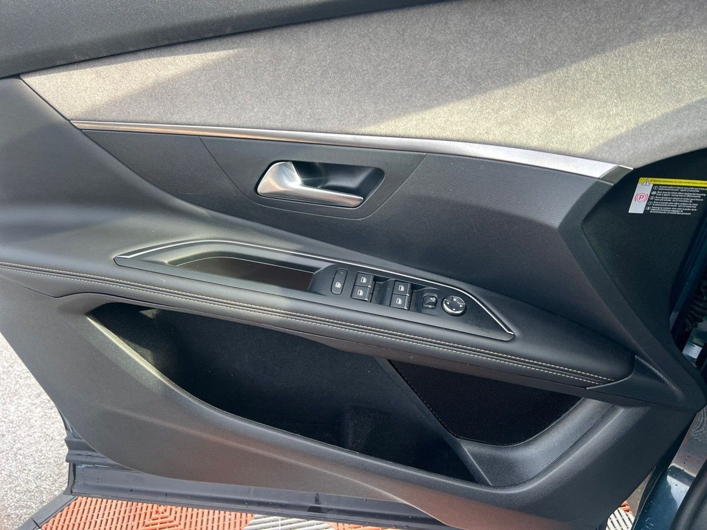 PEUGEOT 3008 en vente à Albi chez votre mandataire automobile