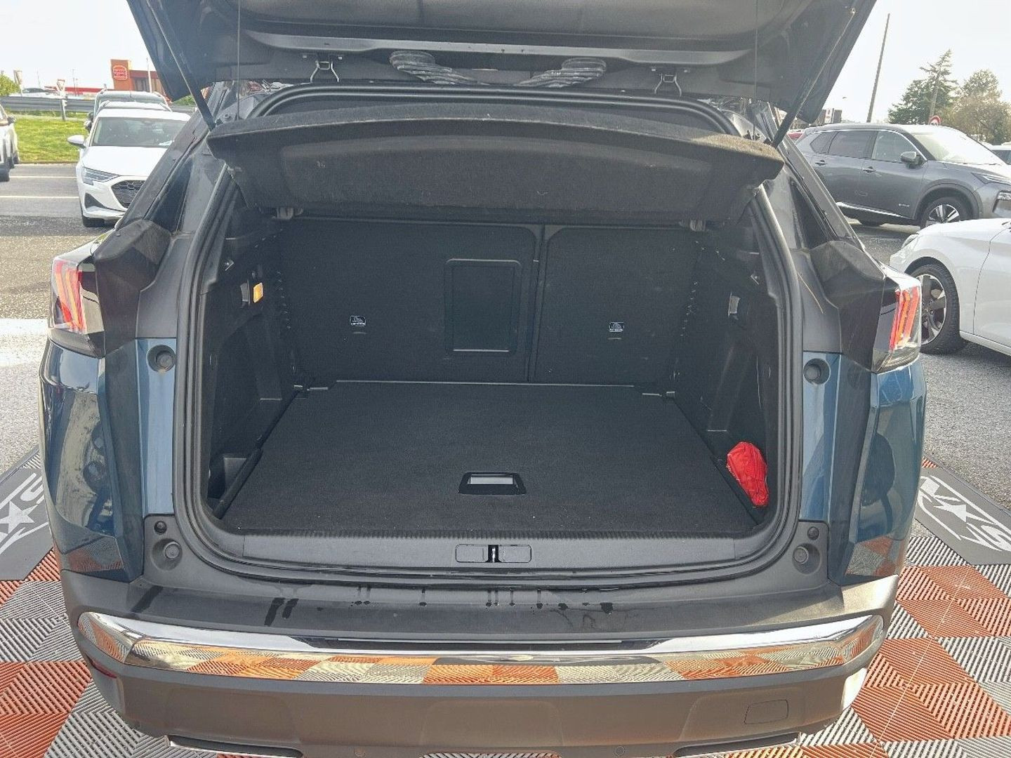 PEUGEOT 3008 en vente à Albi chez votre mandataire automobile