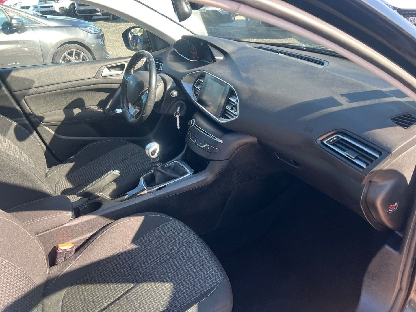 PEUGEOT 308 en vente à Albi chez votre mandataire automobile