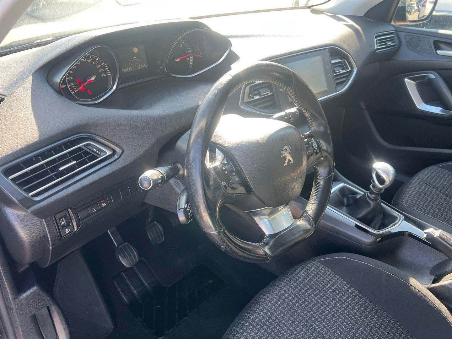 PEUGEOT 308 en vente à Albi chez votre mandataire automobile