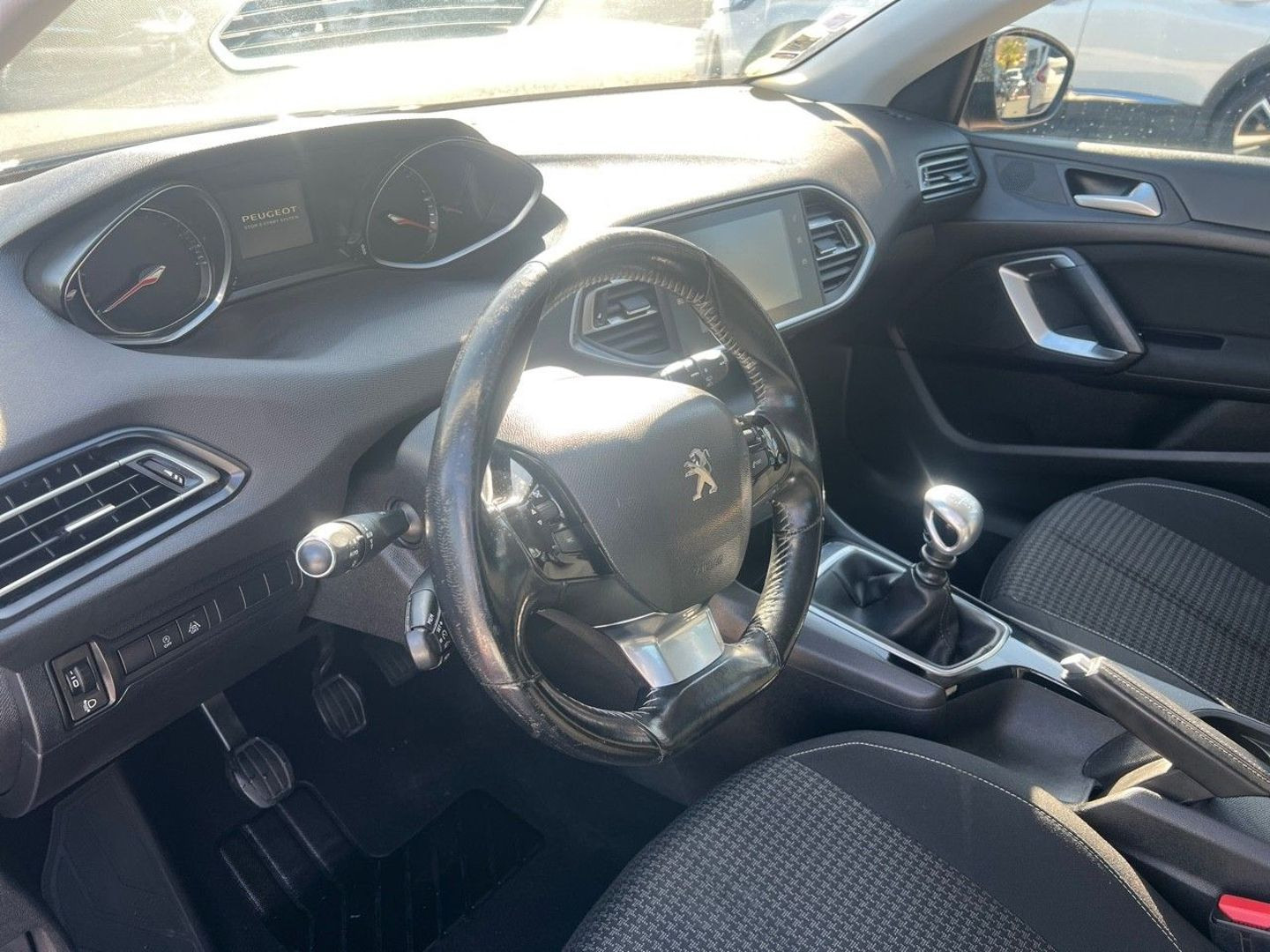 PEUGEOT 308 en vente à Albi chez votre mandataire automobile