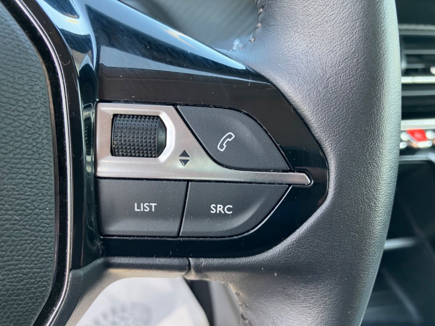 PEUGEOT 208 Affaire en vente à Albi chez votre mandataire automobile