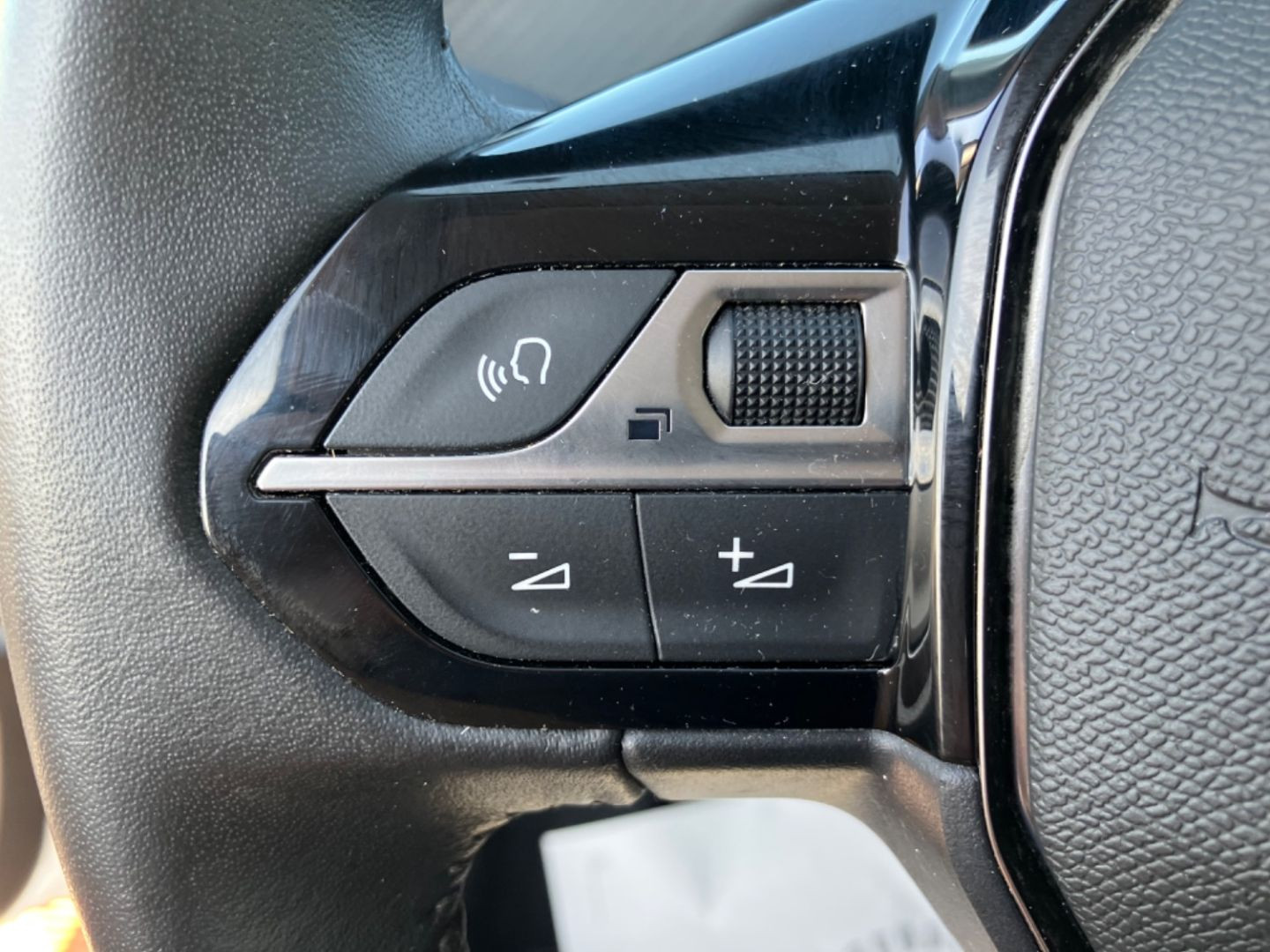 PEUGEOT 208 Affaire en vente à Albi chez votre mandataire automobile