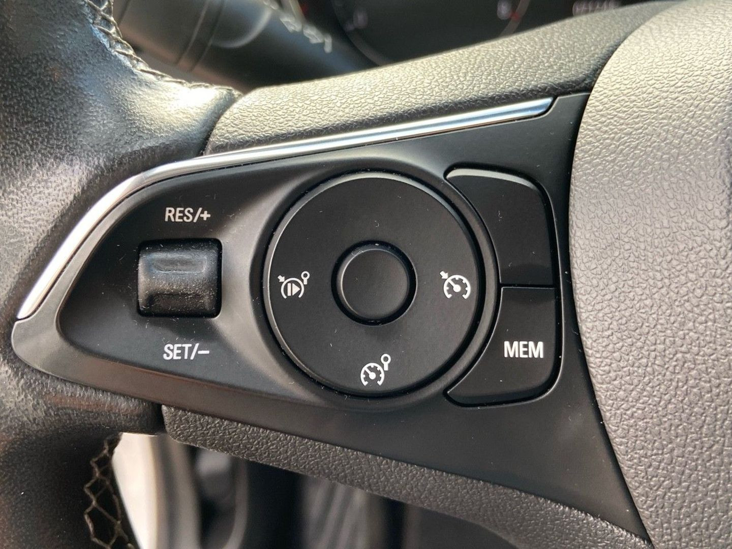 OPEL Crossland X en vente à Albi chez votre mandataire automobile