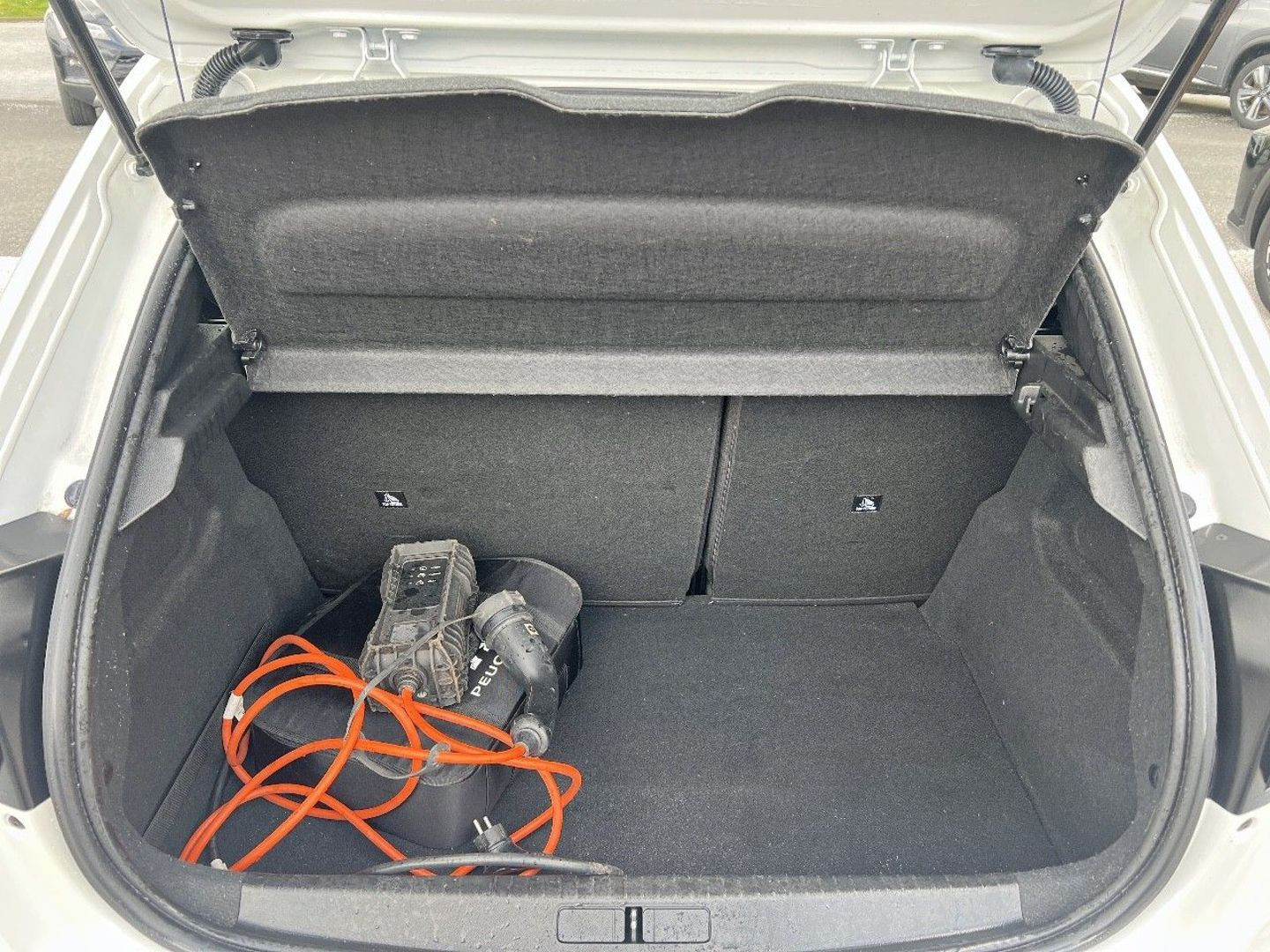 PEUGEOT 208 en vente à Albi chez votre mandataire automobile