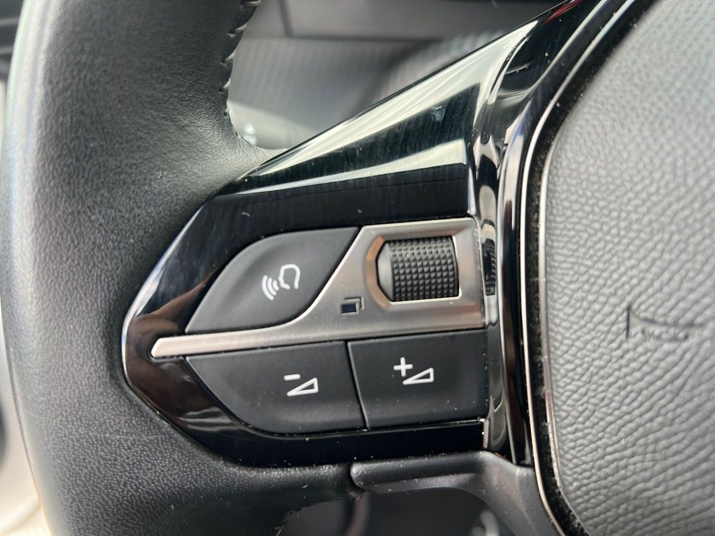 PEUGEOT 208 en vente à Albi chez votre mandataire automobile