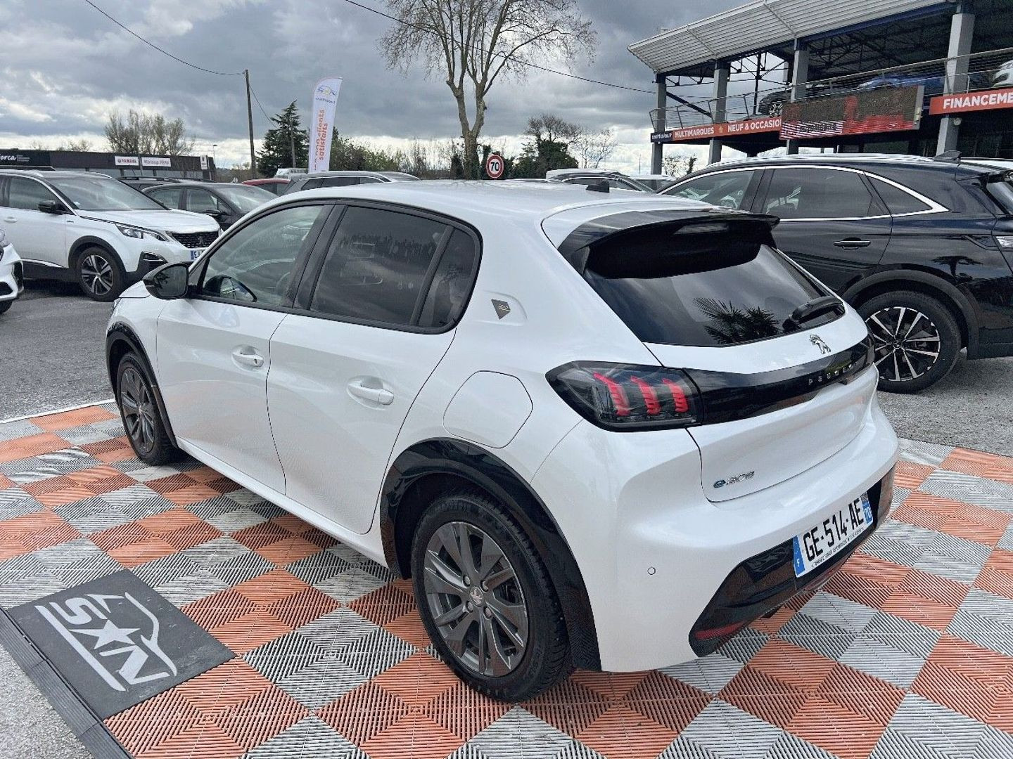 PEUGEOT 208 en vente à Albi chez votre mandataire automobile