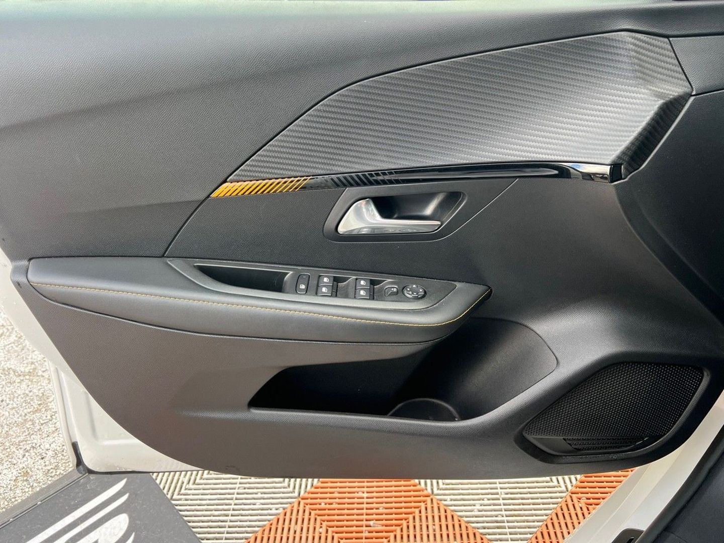 PEUGEOT 208 en vente à Albi chez votre mandataire automobile