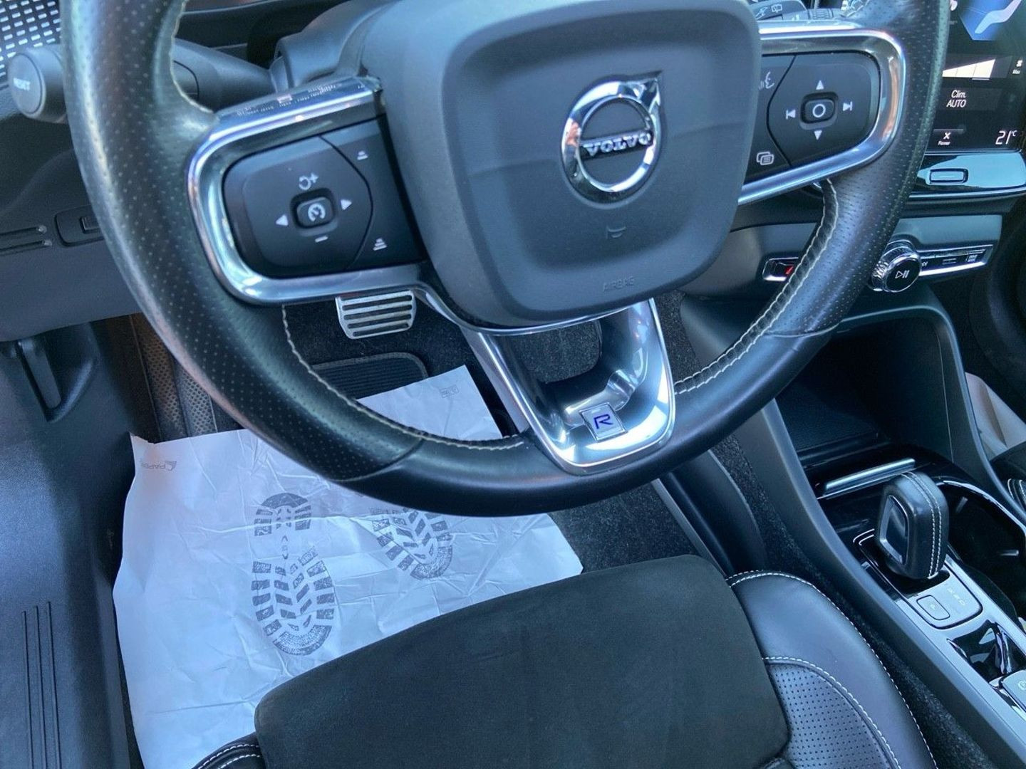 VOLVO XC 40 en vente à Albi chez votre mandataire automobile