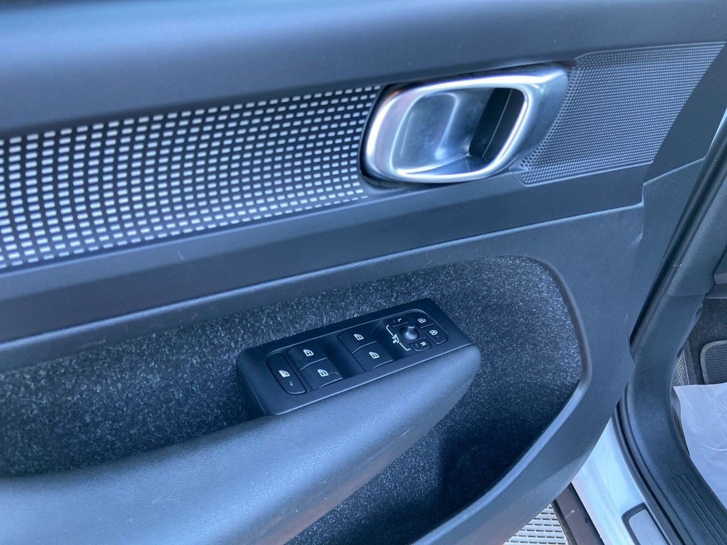 VOLVO XC 40 en vente à Albi chez votre mandataire automobile