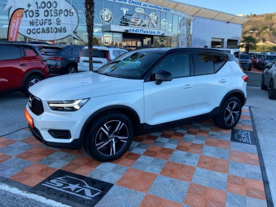 Acheter VOLVO XC 40 2.0 D3 150 R-DESIGN chez SN Diffusion