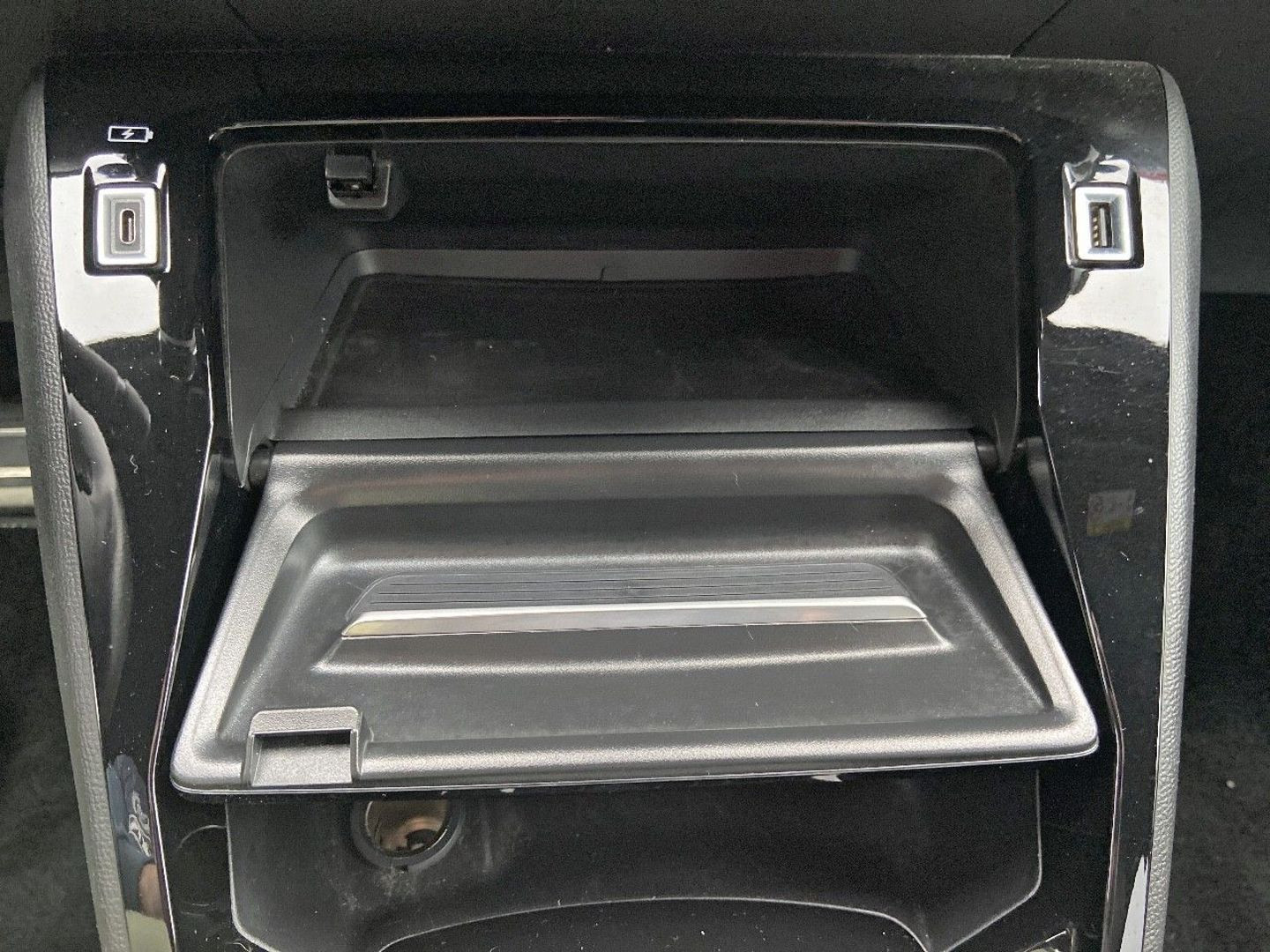 PEUGEOT E-2008 en vente à Albi chez votre mandataire automobile