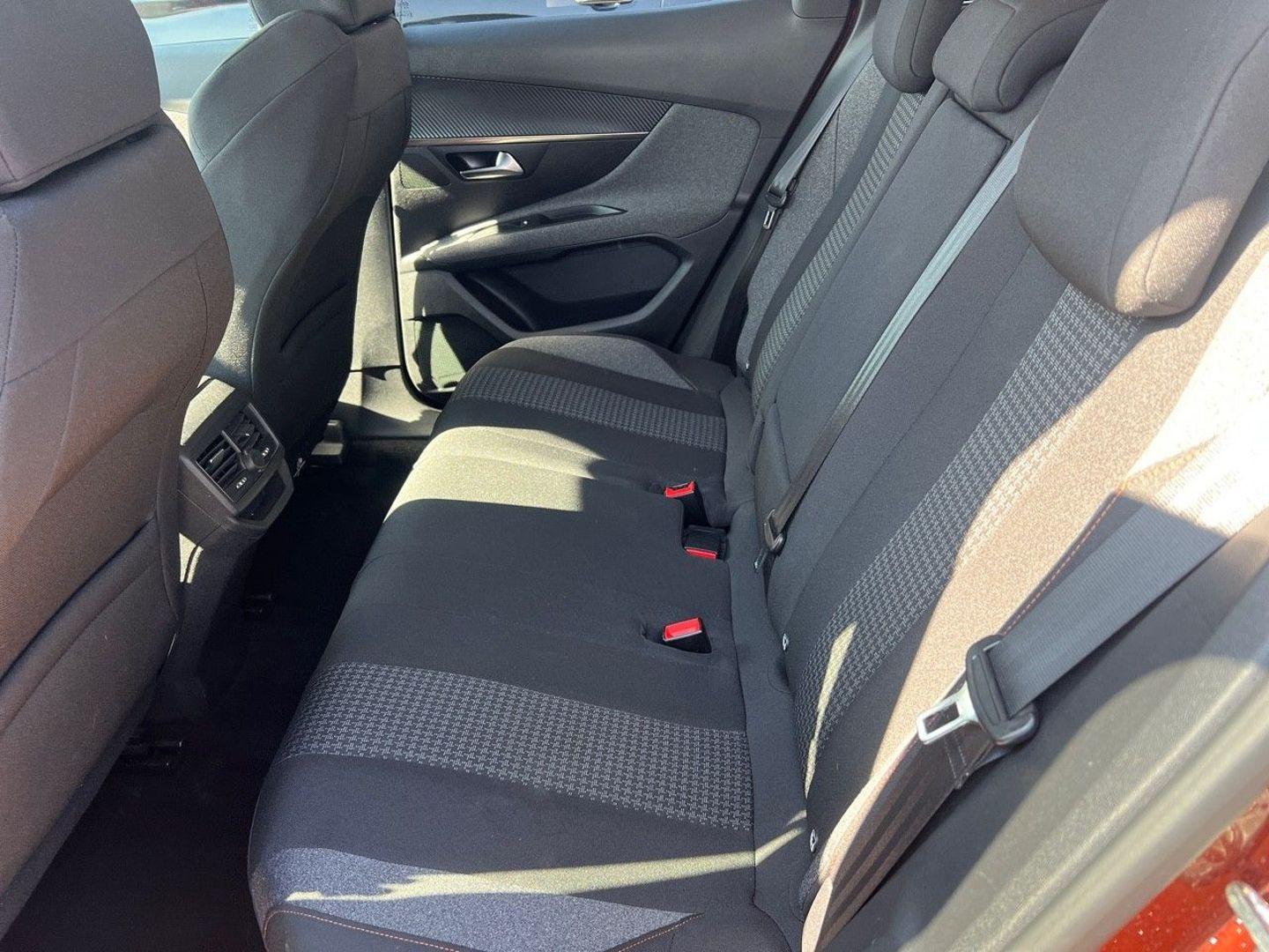 PEUGEOT 3008 en vente à Albi chez votre mandataire automobile