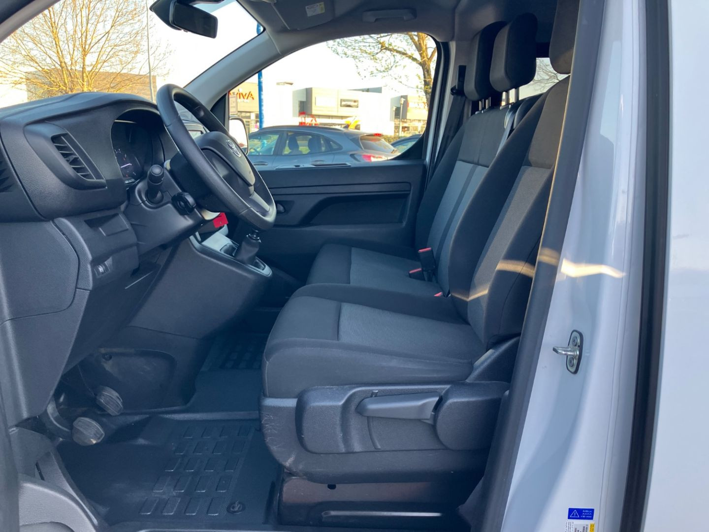 TOYOTA PROACE Verso en vente à Albi chez votre mandataire automobile