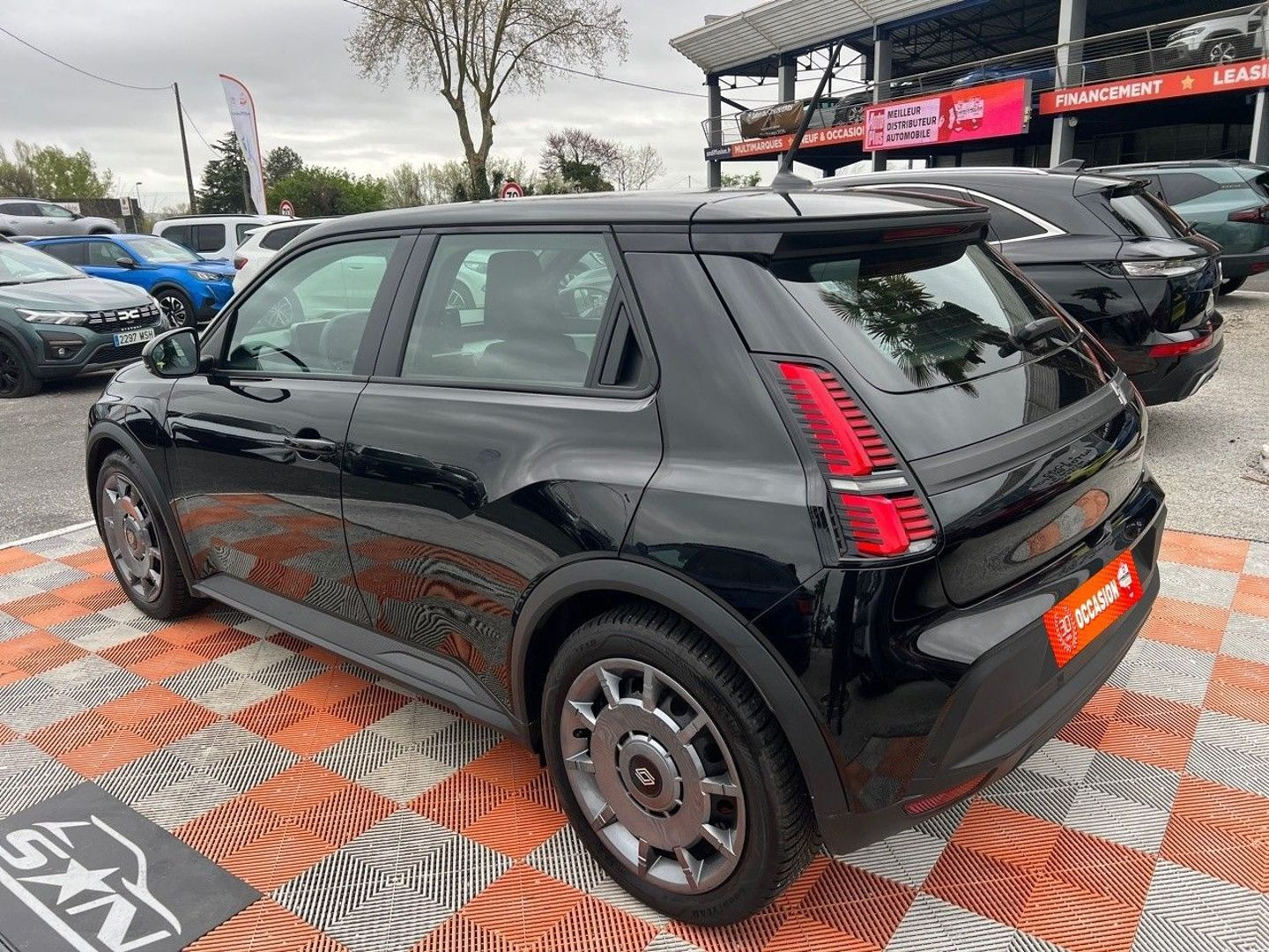 RENAULT R5 en vente à Albi chez votre mandataire automobile