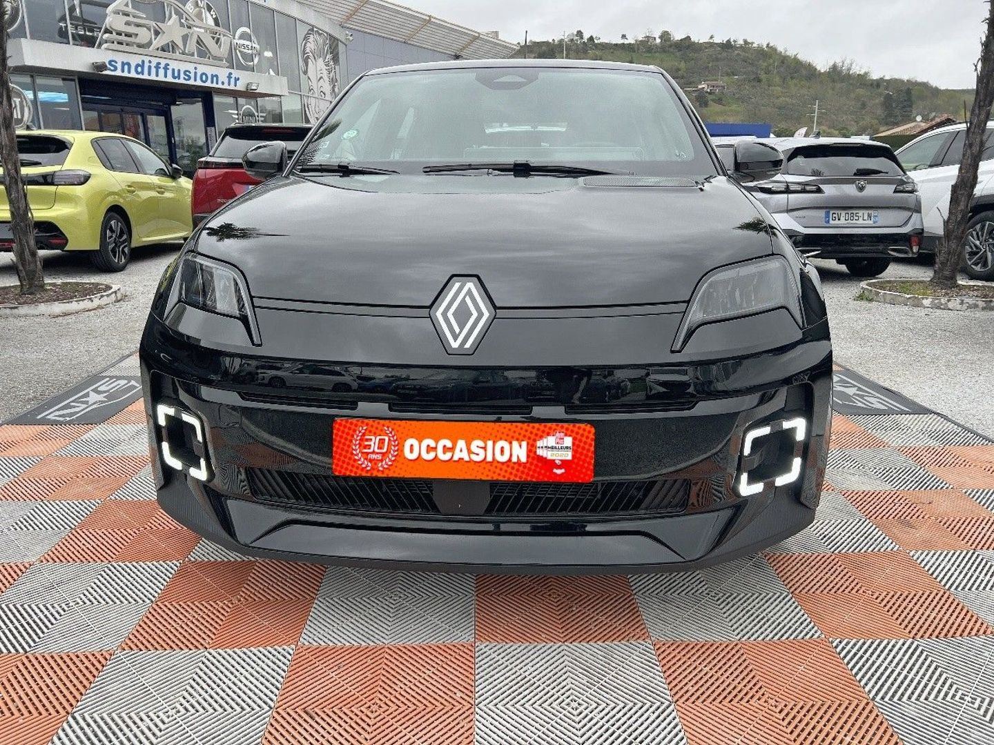 RENAULT R5 en vente à Albi chez votre mandataire automobile