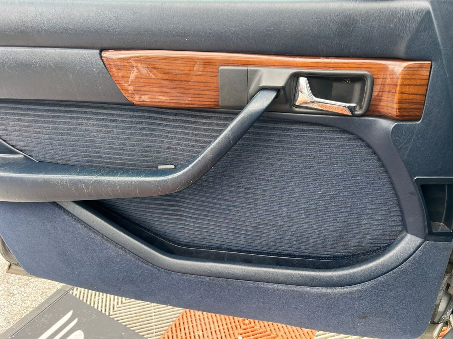 MERCEDES-BENZ 280 SE en vente à Albi chez votre mandataire automobile