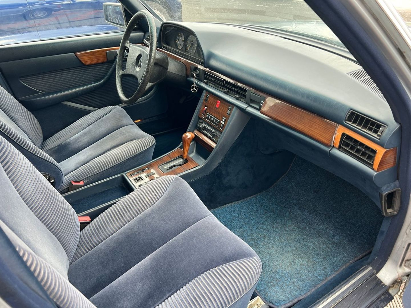 MERCEDES-BENZ 280 SE en vente à Albi chez votre mandataire automobile