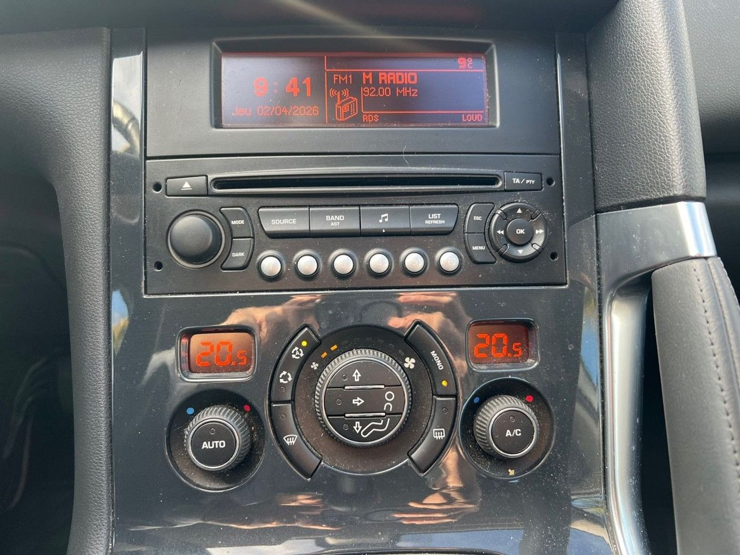 PEUGEOT 3008 en vente à Albi chez votre mandataire automobile