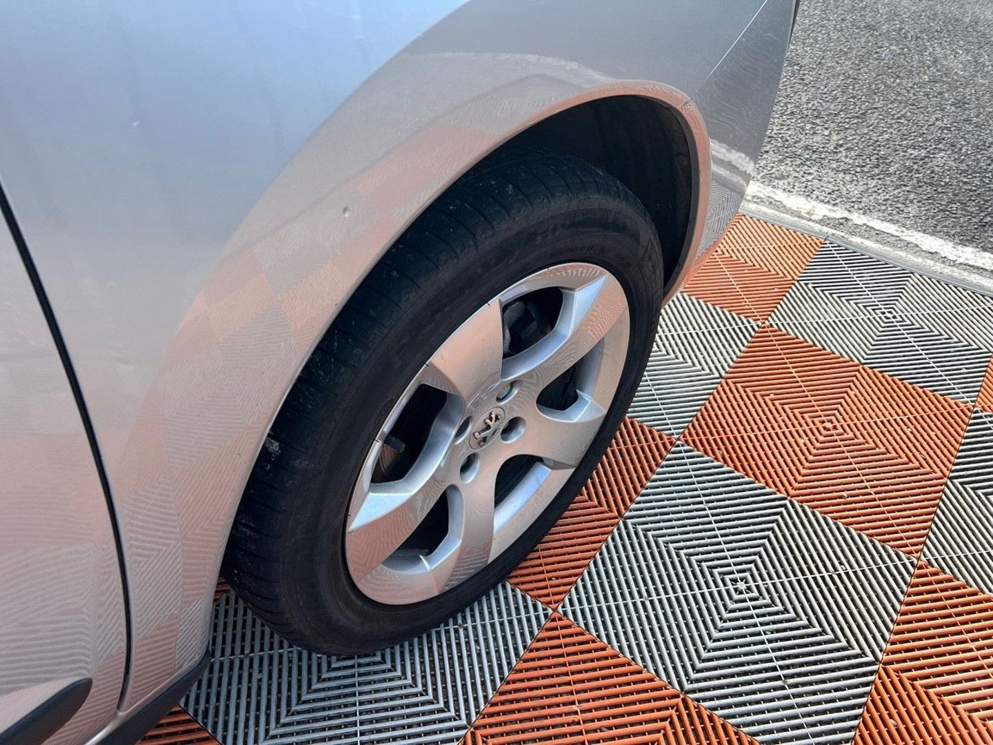 PEUGEOT 3008 en vente à Albi chez votre mandataire automobile