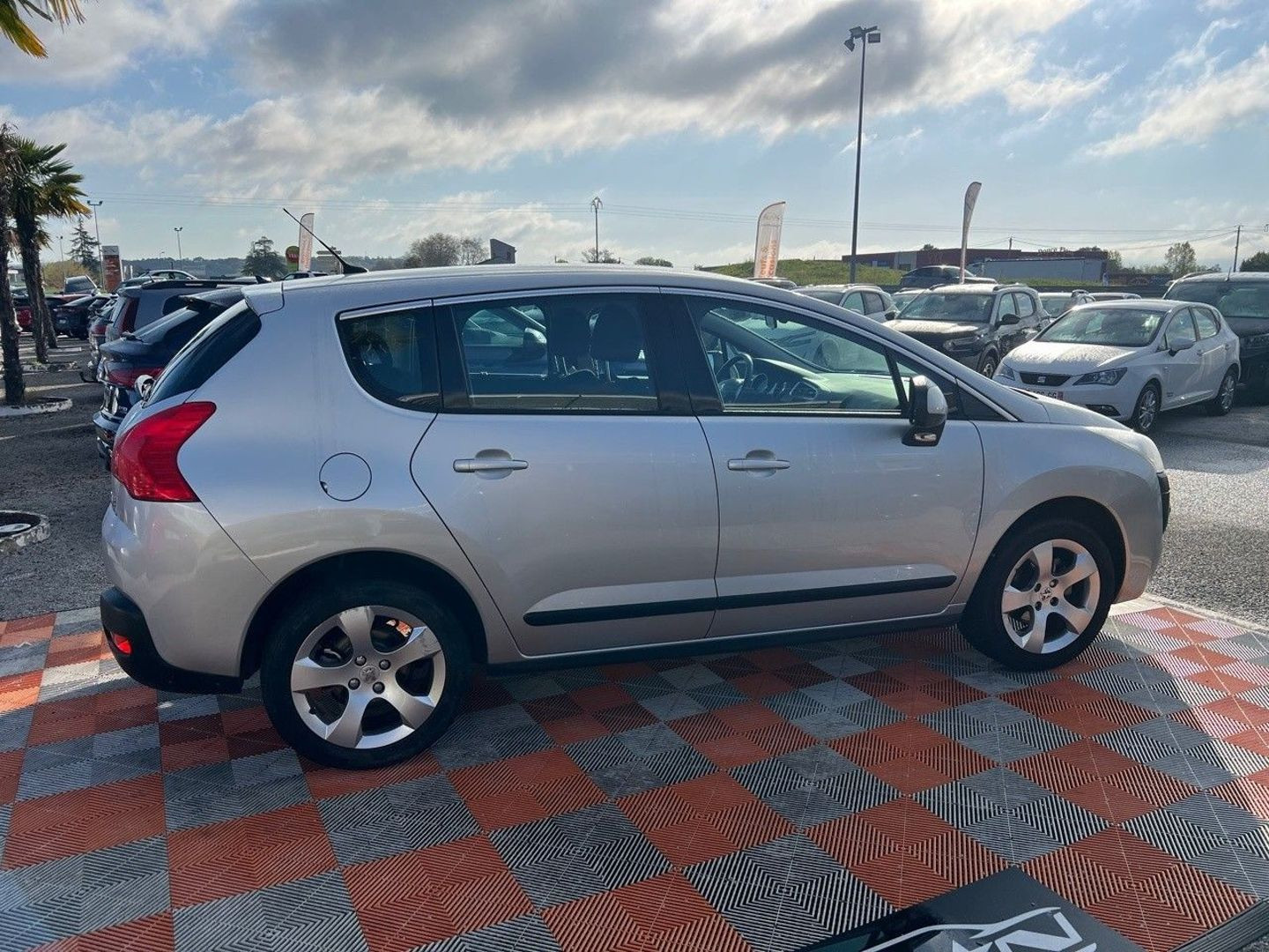 PEUGEOT 3008 en vente à Albi chez votre mandataire automobile