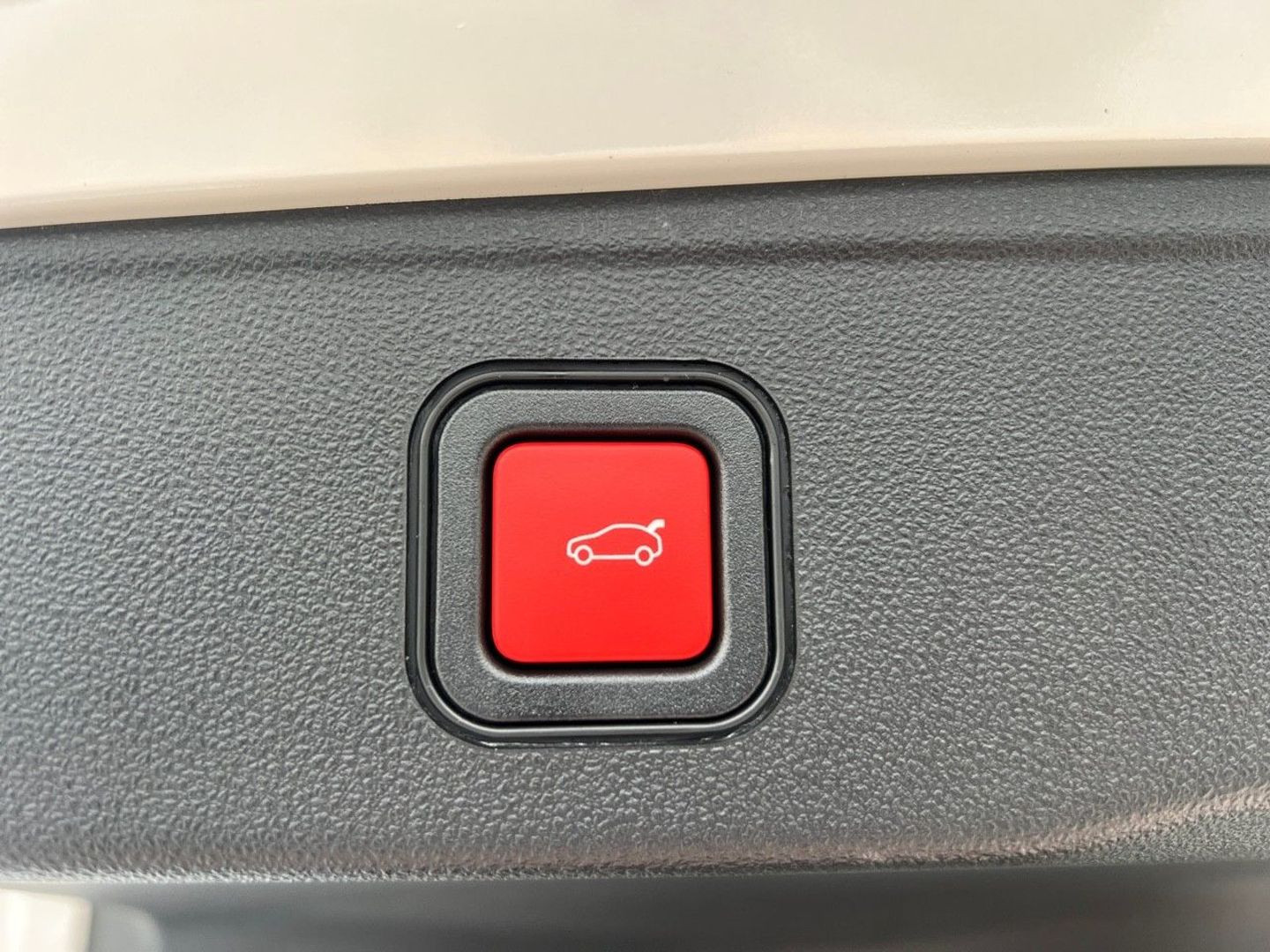 JEEP AVENGER 4XE en vente à Albi chez votre mandataire automobile