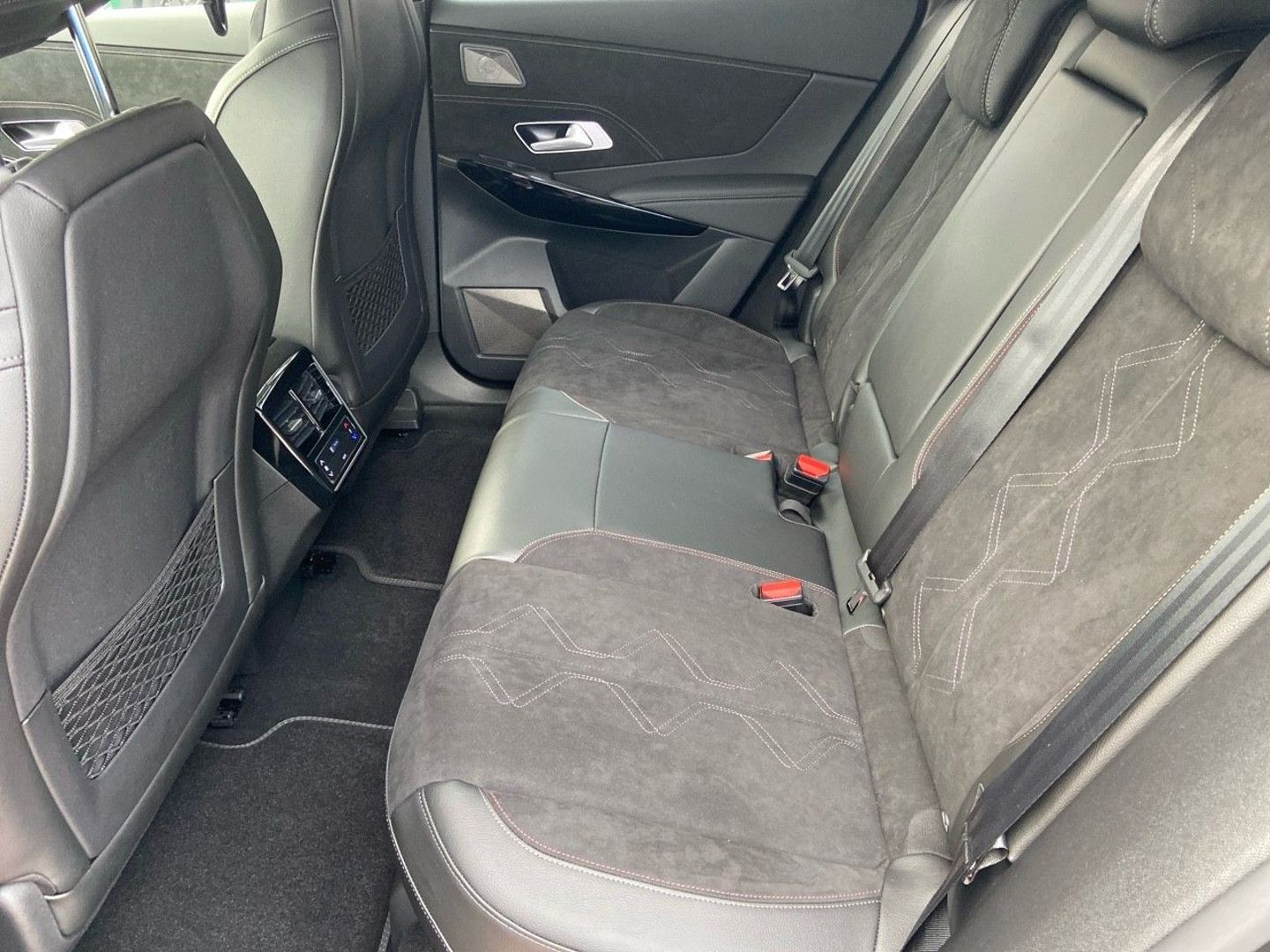 DS DS7 en vente à Albi chez votre mandataire automobile