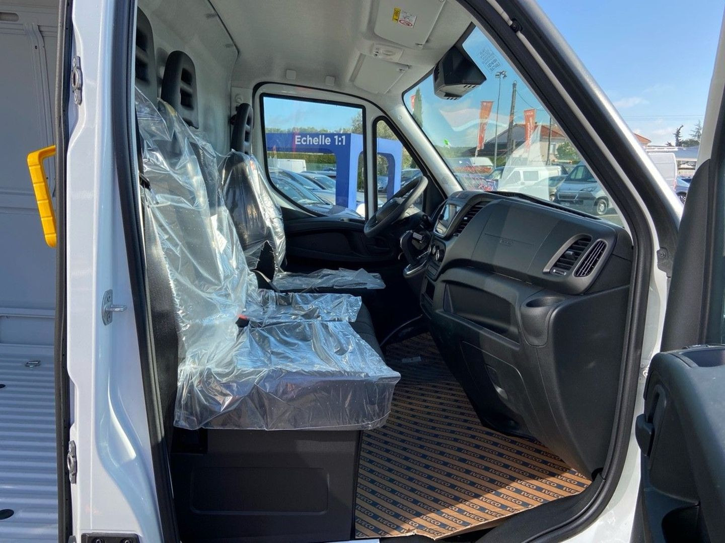 IVECO DAILY 35S FOURGON en vente à Albi chez votre mandataire automobile