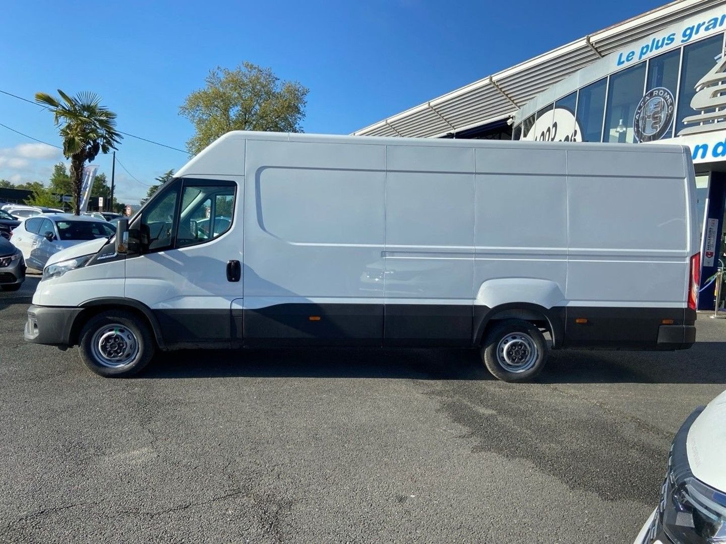 IVECO DAILY 35S FOURGON en vente à Albi chez votre mandataire automobile