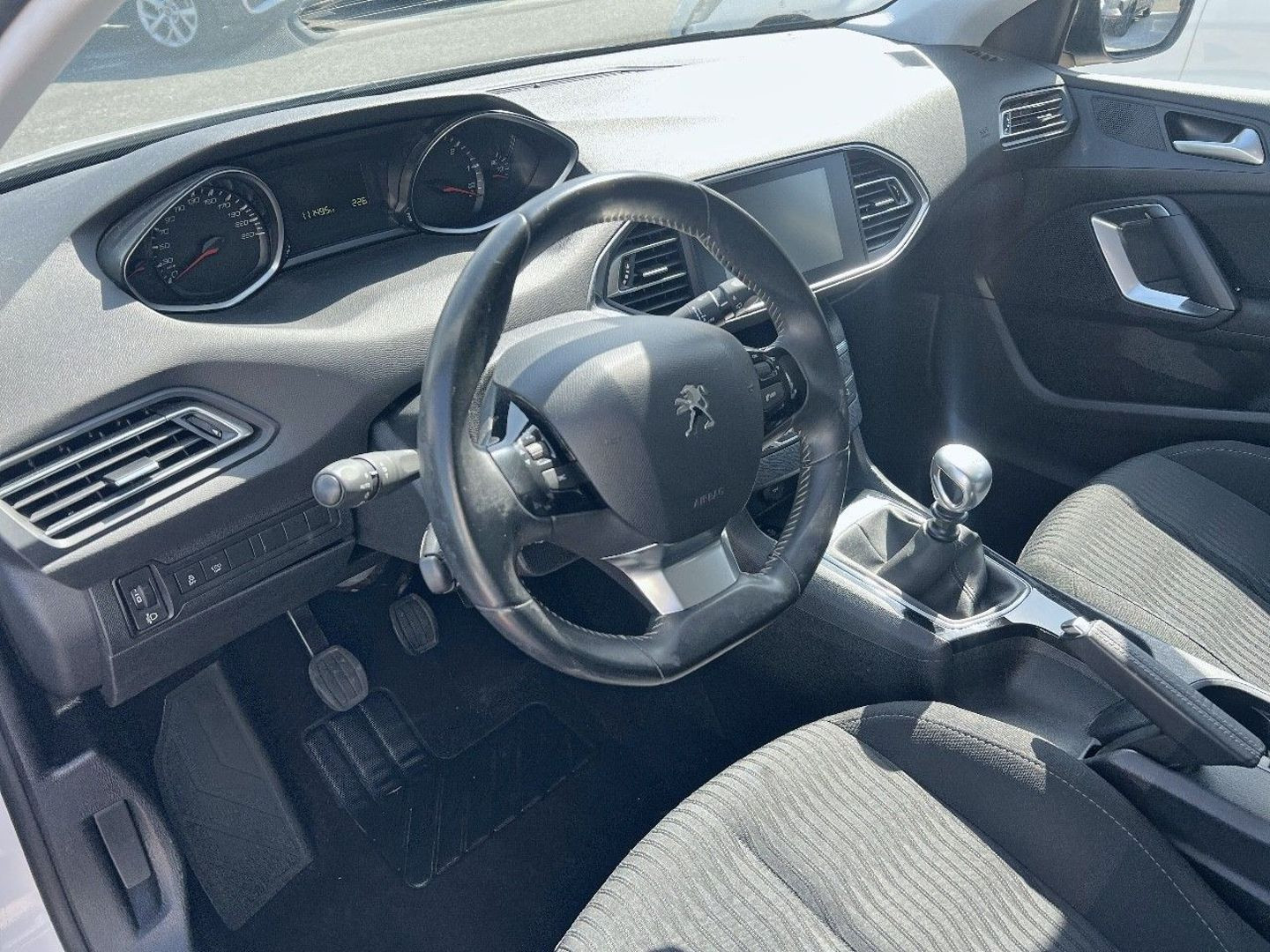 PEUGEOT 308 en vente à Albi chez votre mandataire automobile