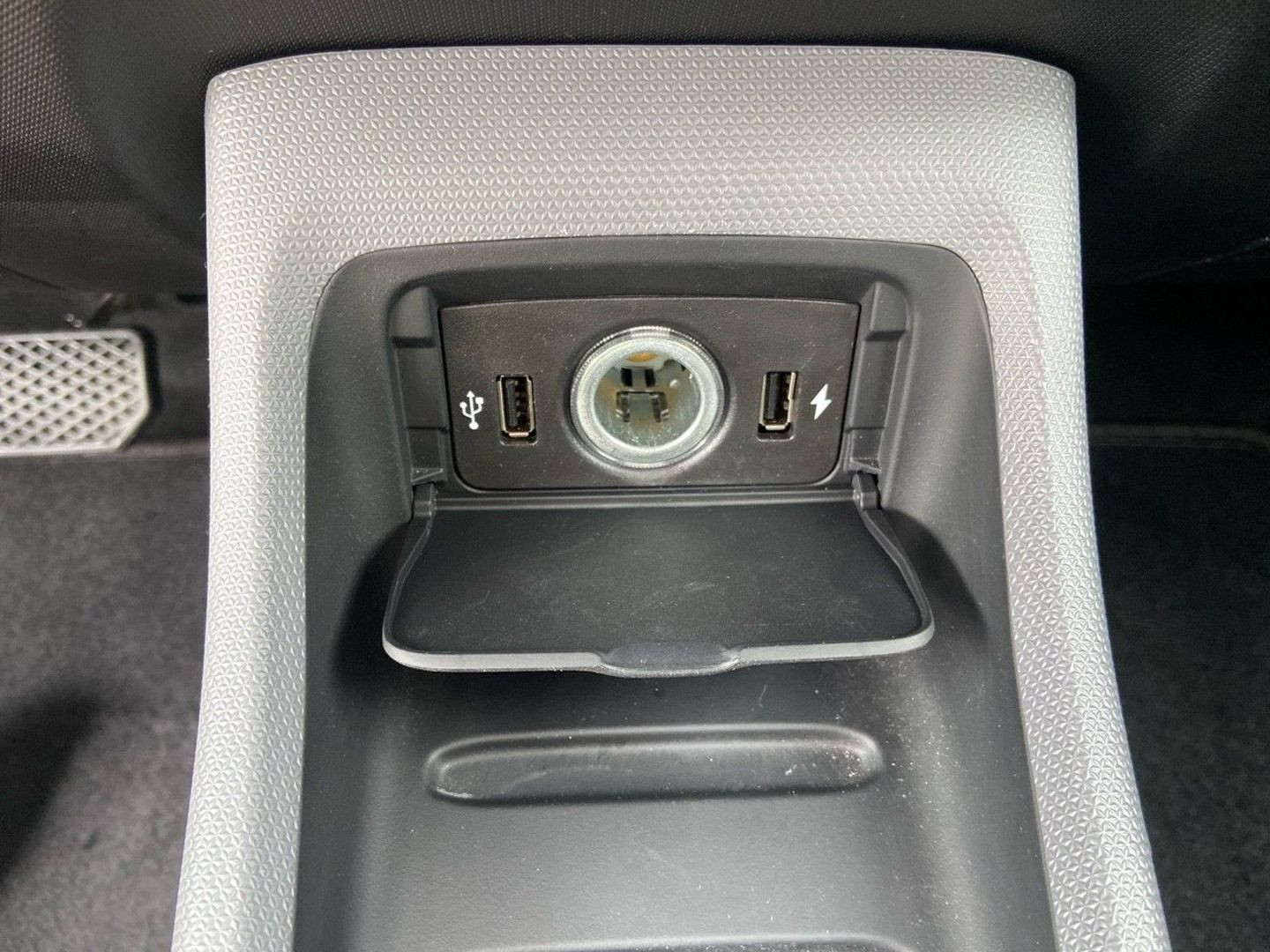 LEAPMOTOR T03 Grande Autonomie 41,3 kWh en vente à Albi chez votre mandataire automobile