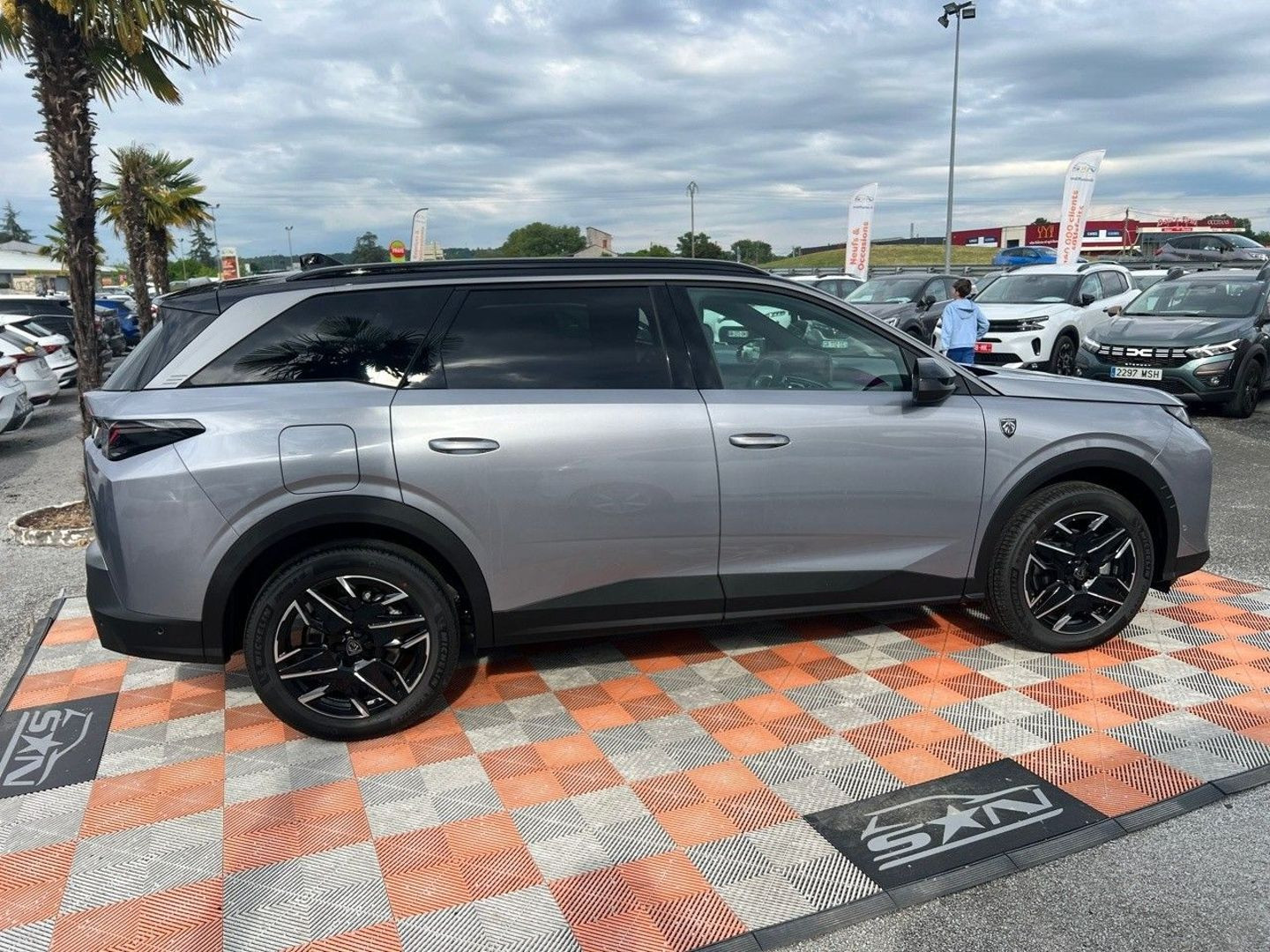 PEUGEOT 5008 en vente à Albi chez votre mandataire automobile