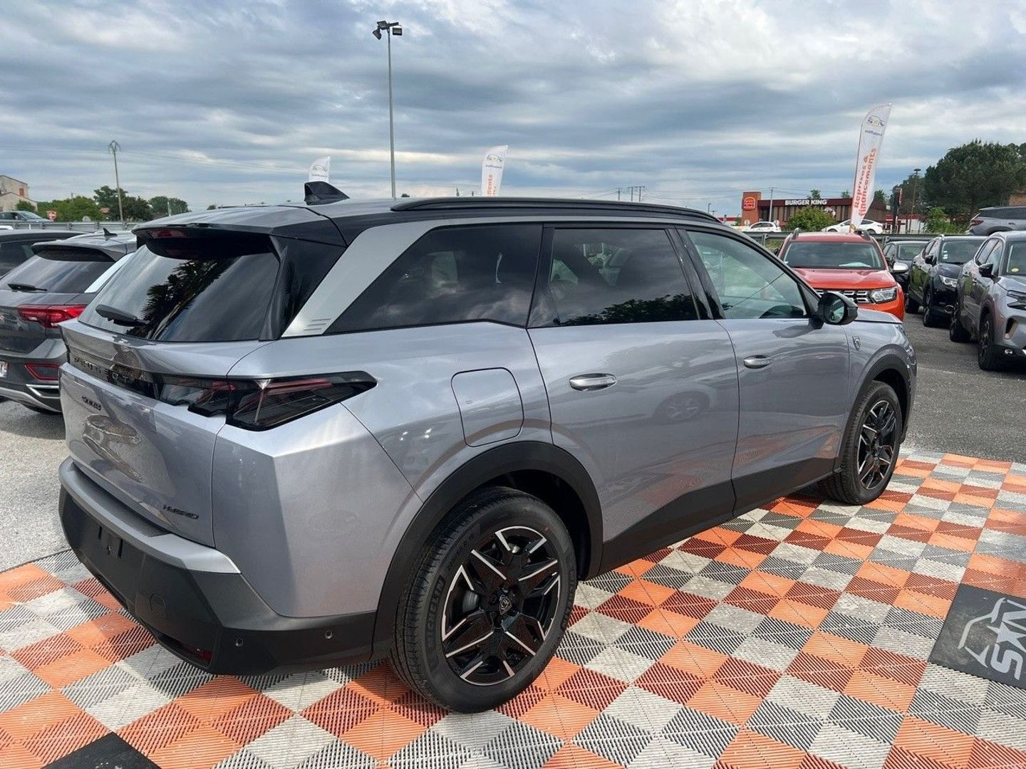 PEUGEOT 5008 en vente à Albi chez votre mandataire automobile
